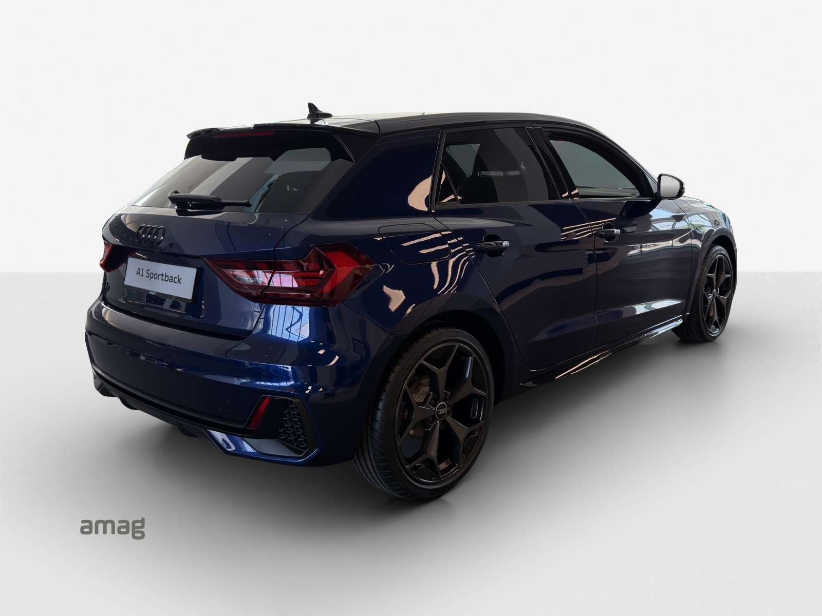 AUDI A1 Sportback 30 TFSI S Line Attraction S-tronic-image-4
