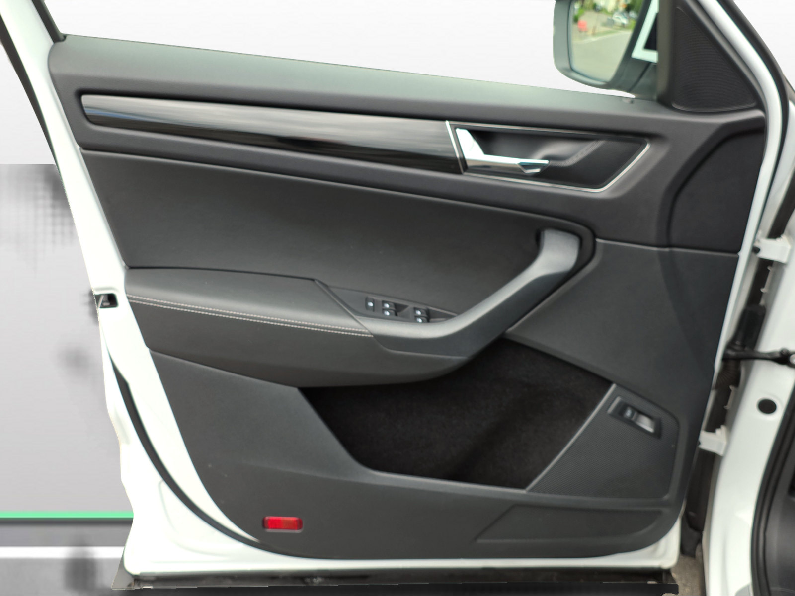 SKODA Kodiaq 2.0 TDI CR Style 4x4 DSG-image-9