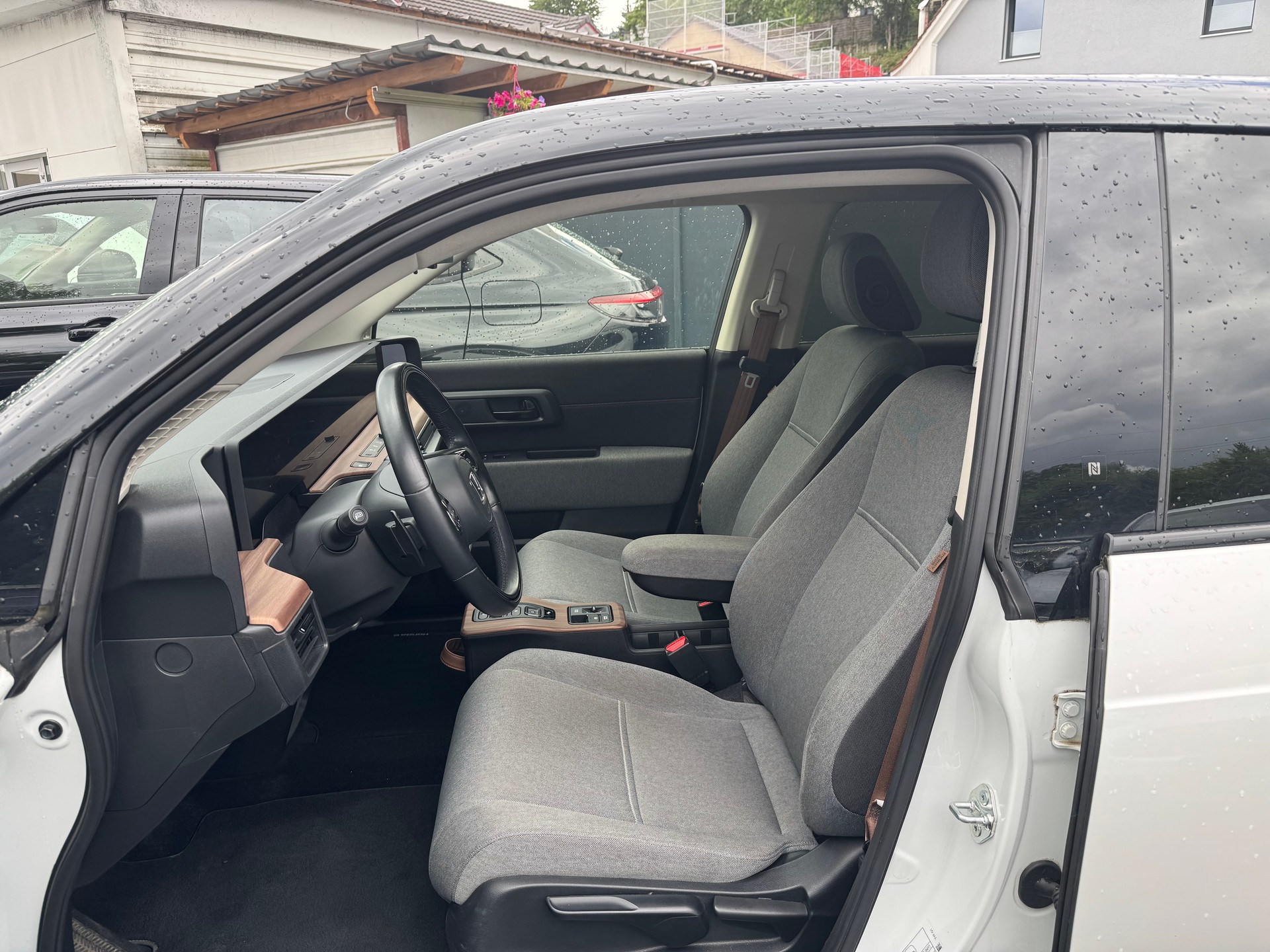 HONDA e Advance-image-7