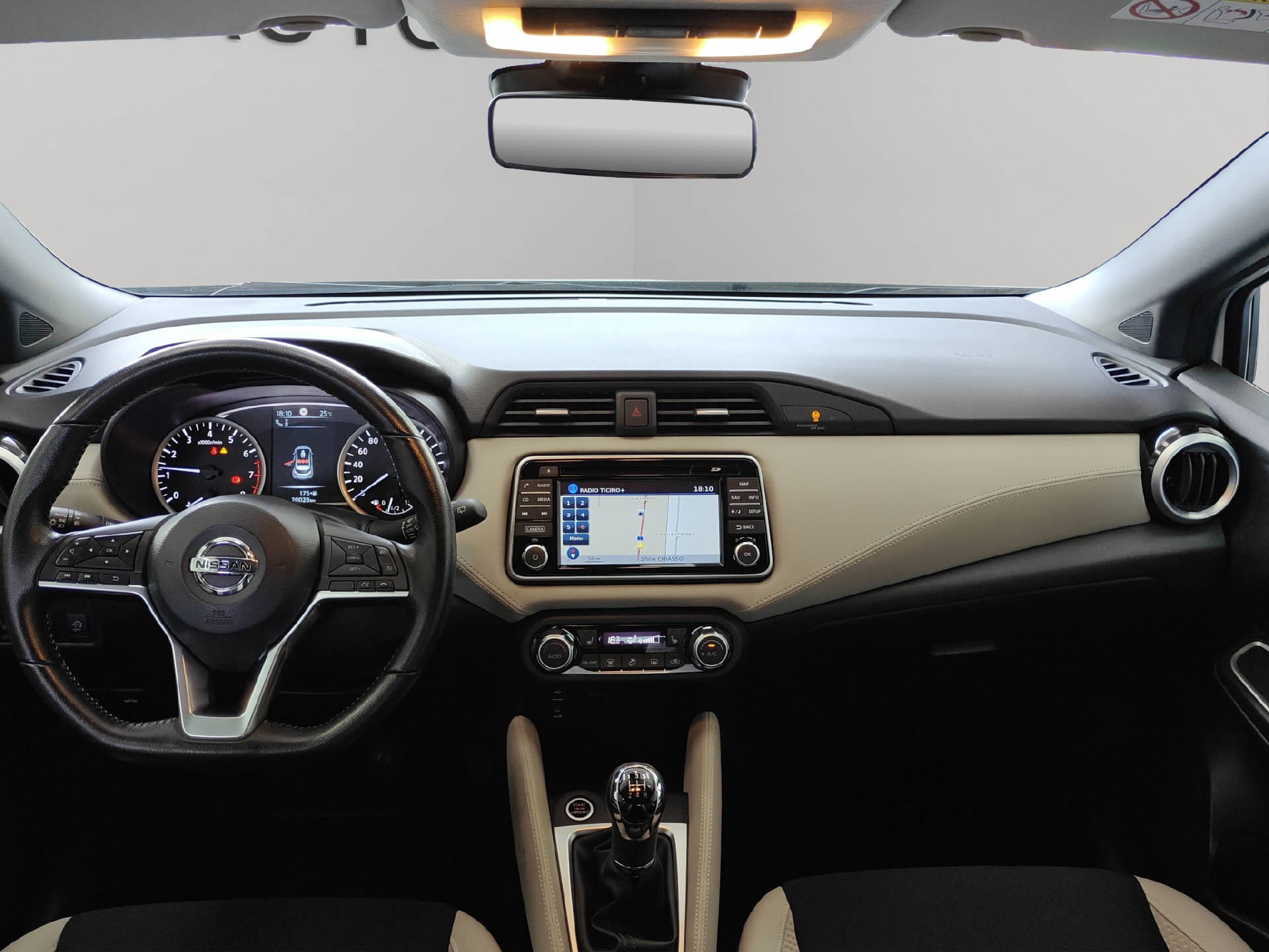 NISSAN Micra 0.9 IG-T Tekna-image-12