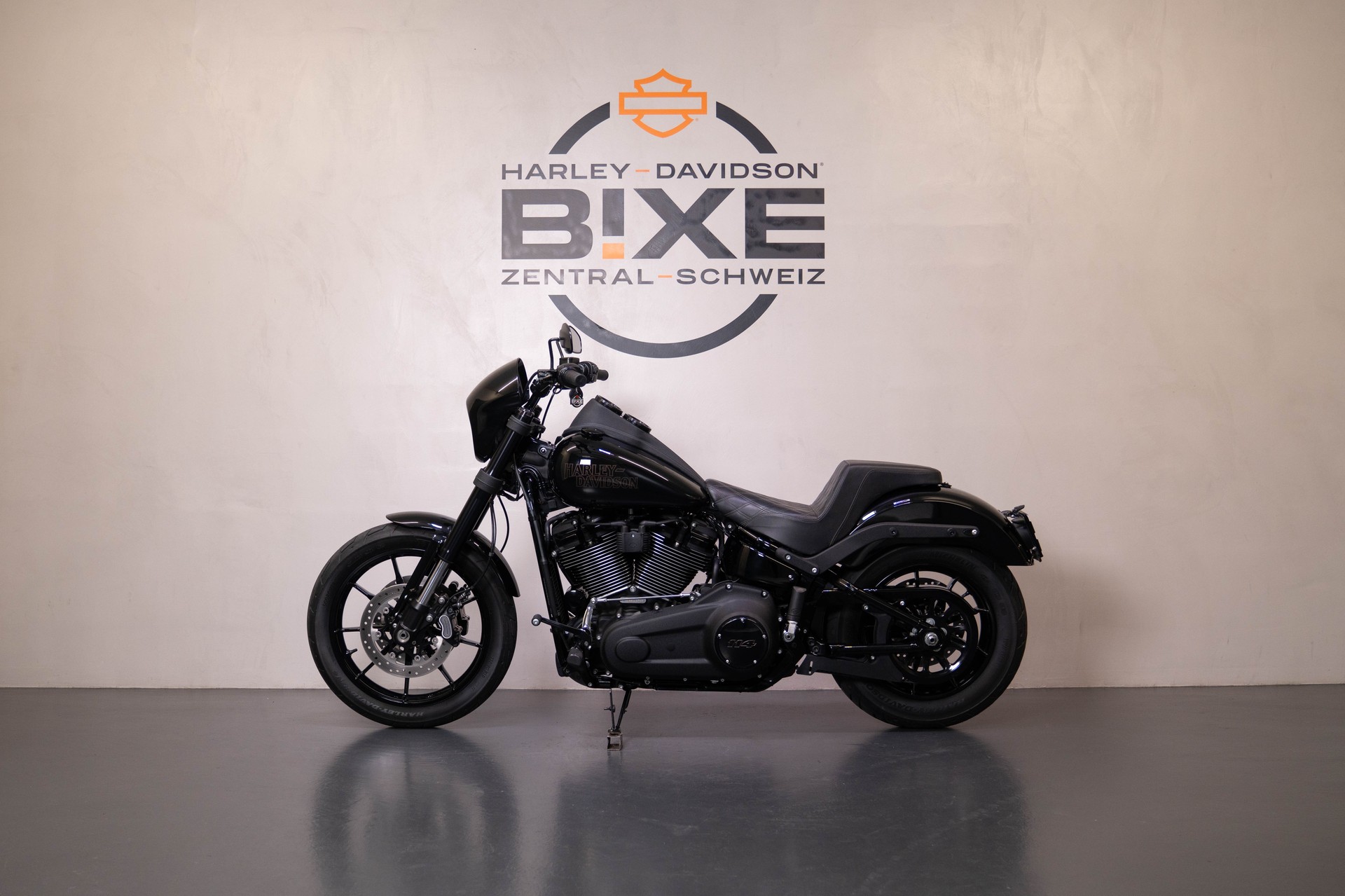 HARLEY-DAVIDSON FXLRS Low Rider S 114-showroom-element-1