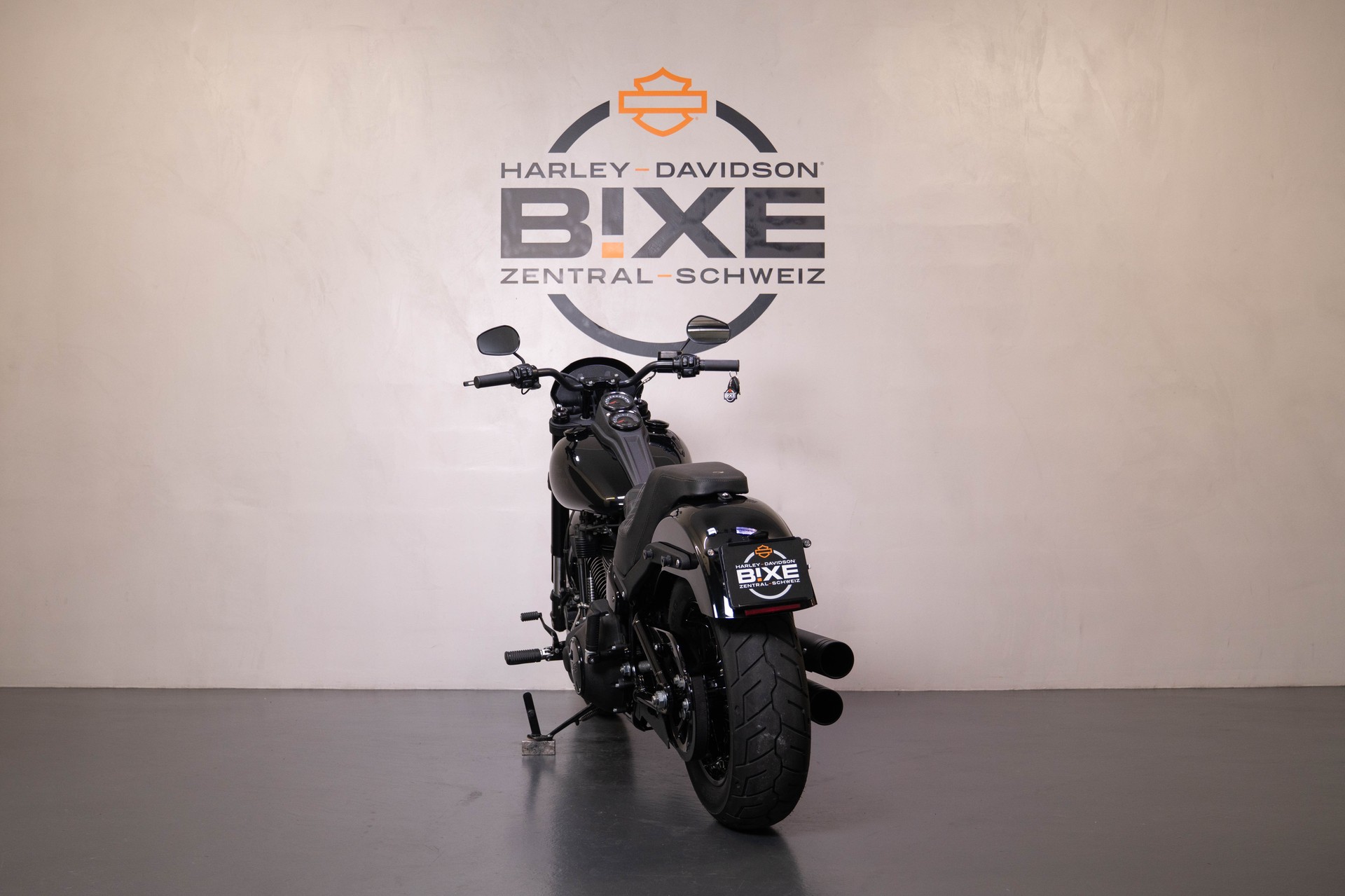 HARLEY-DAVIDSON FXLRS Low Rider S 114-showroom-element-3