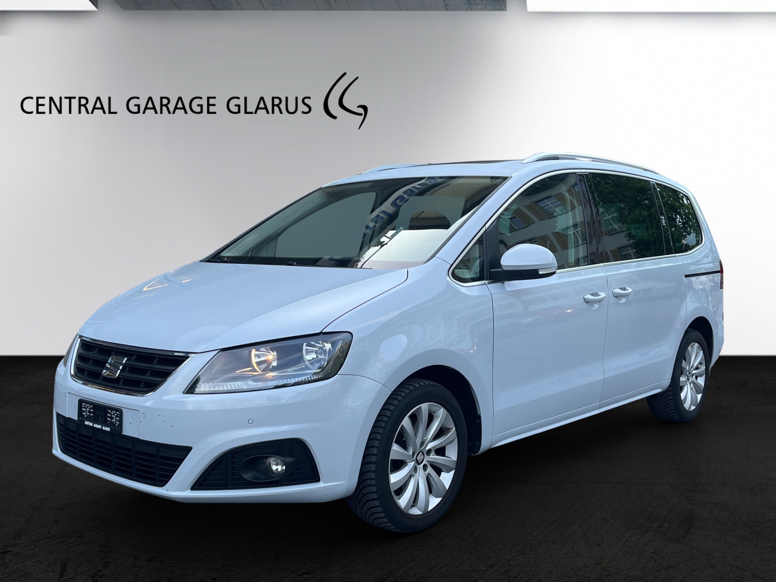 SEAT Alhambra 2.0 TDI DSG Style-image-0