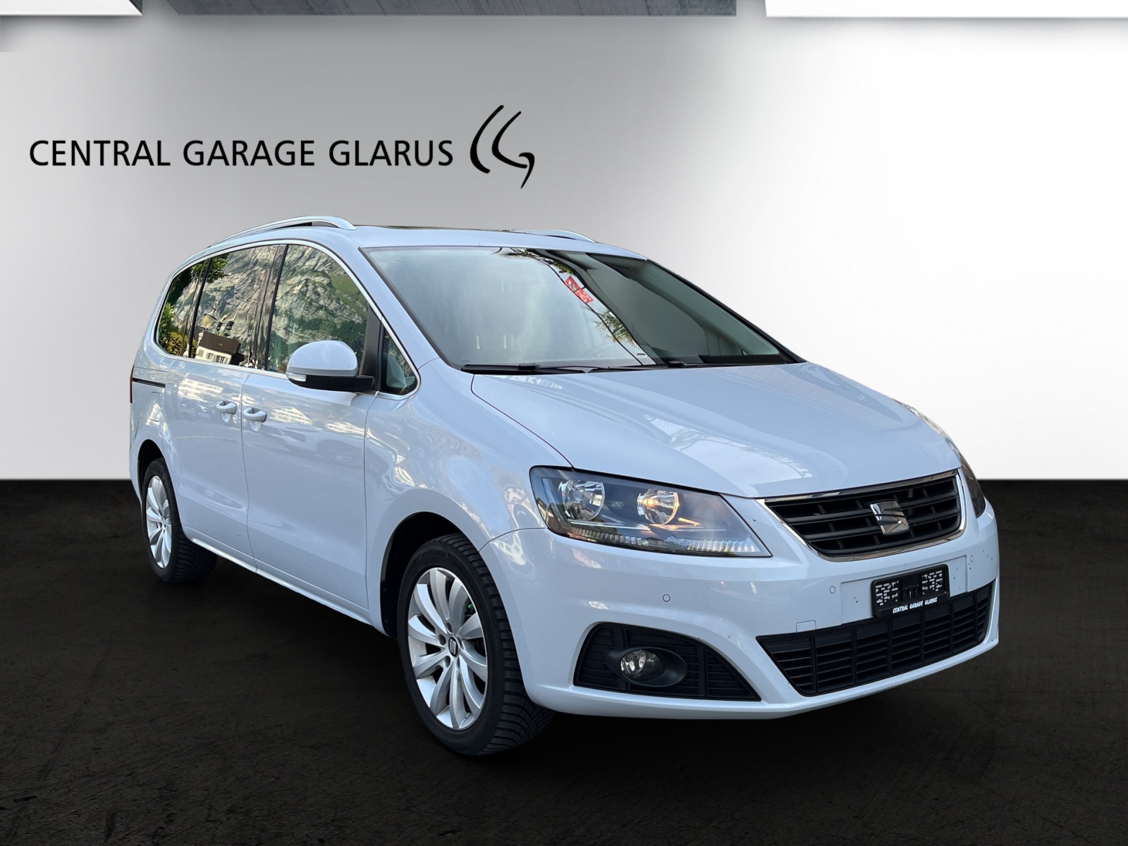SEAT Alhambra 2.0 TDI DSG Style-image-1