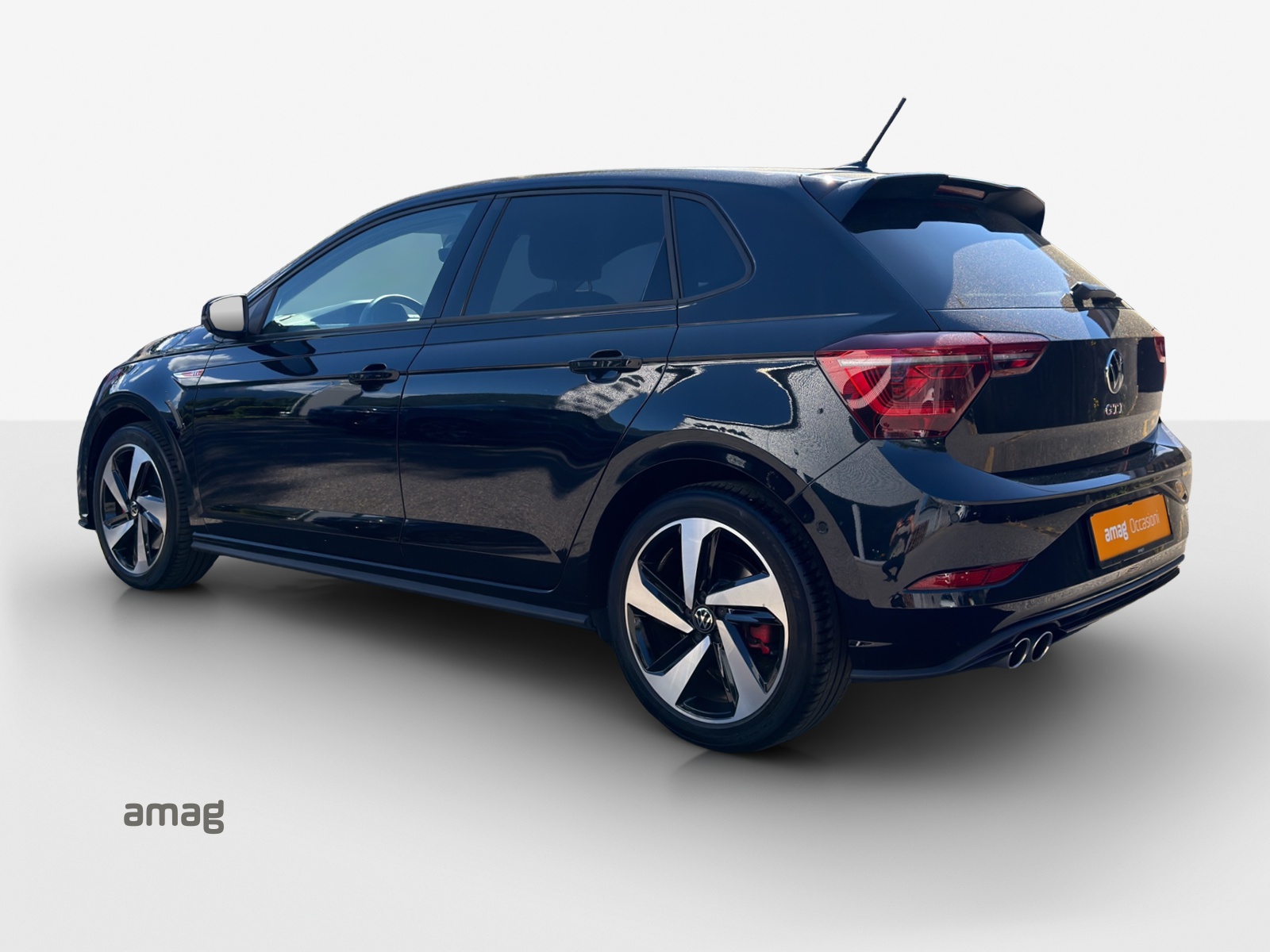 VW Polo 2.0 TSI GTI DSG-image-2