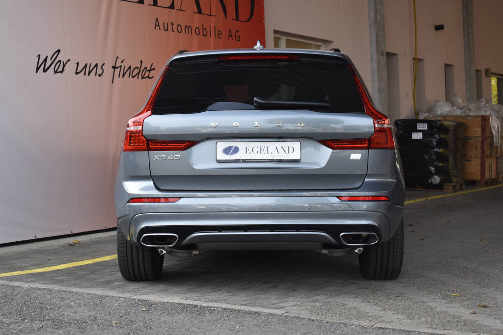 VOLVO XC60 2.0 T8 TE R-Design eAWD-image-3
