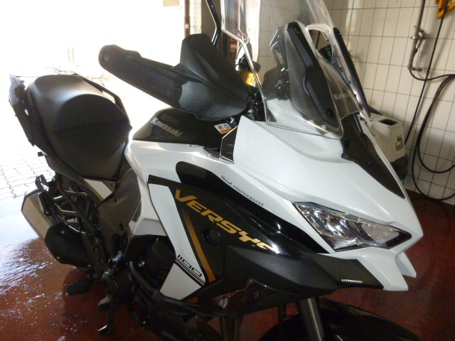 KAWASAKI Versys 1100 SE-image-2