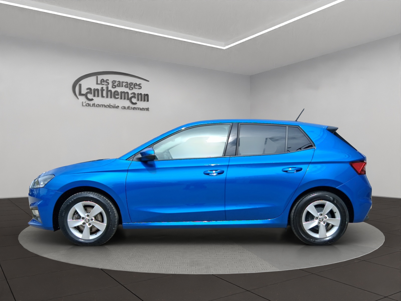 SKODA Fabia 1.0 TSI Ambition DSG-image-1