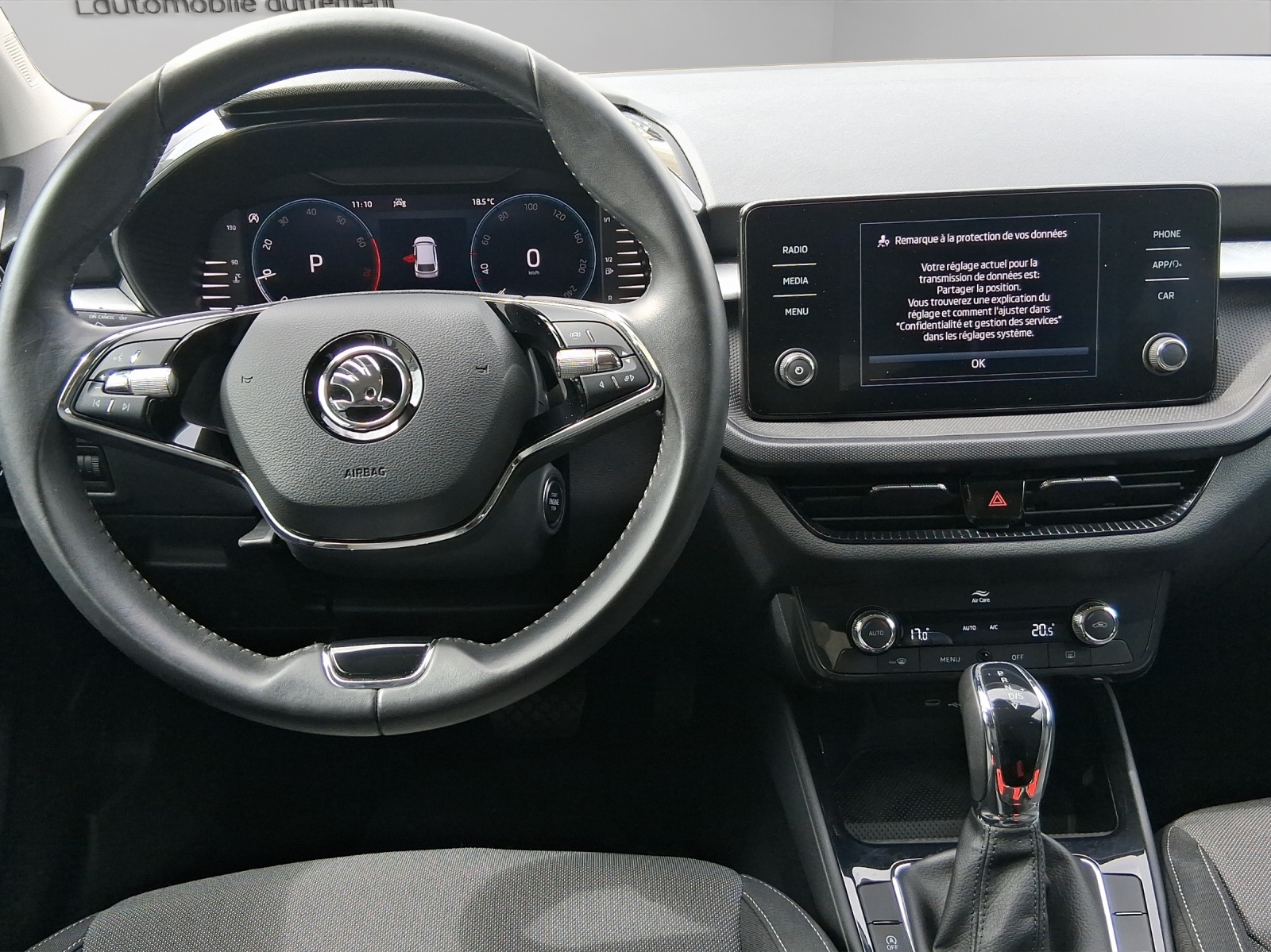SKODA Fabia 1.0 TSI Ambition DSG-image-9