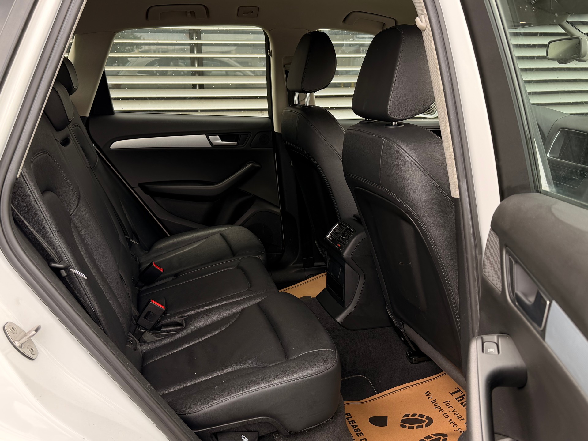 AUDI Q5 3.0 TDI quattro S-tronic-image-26