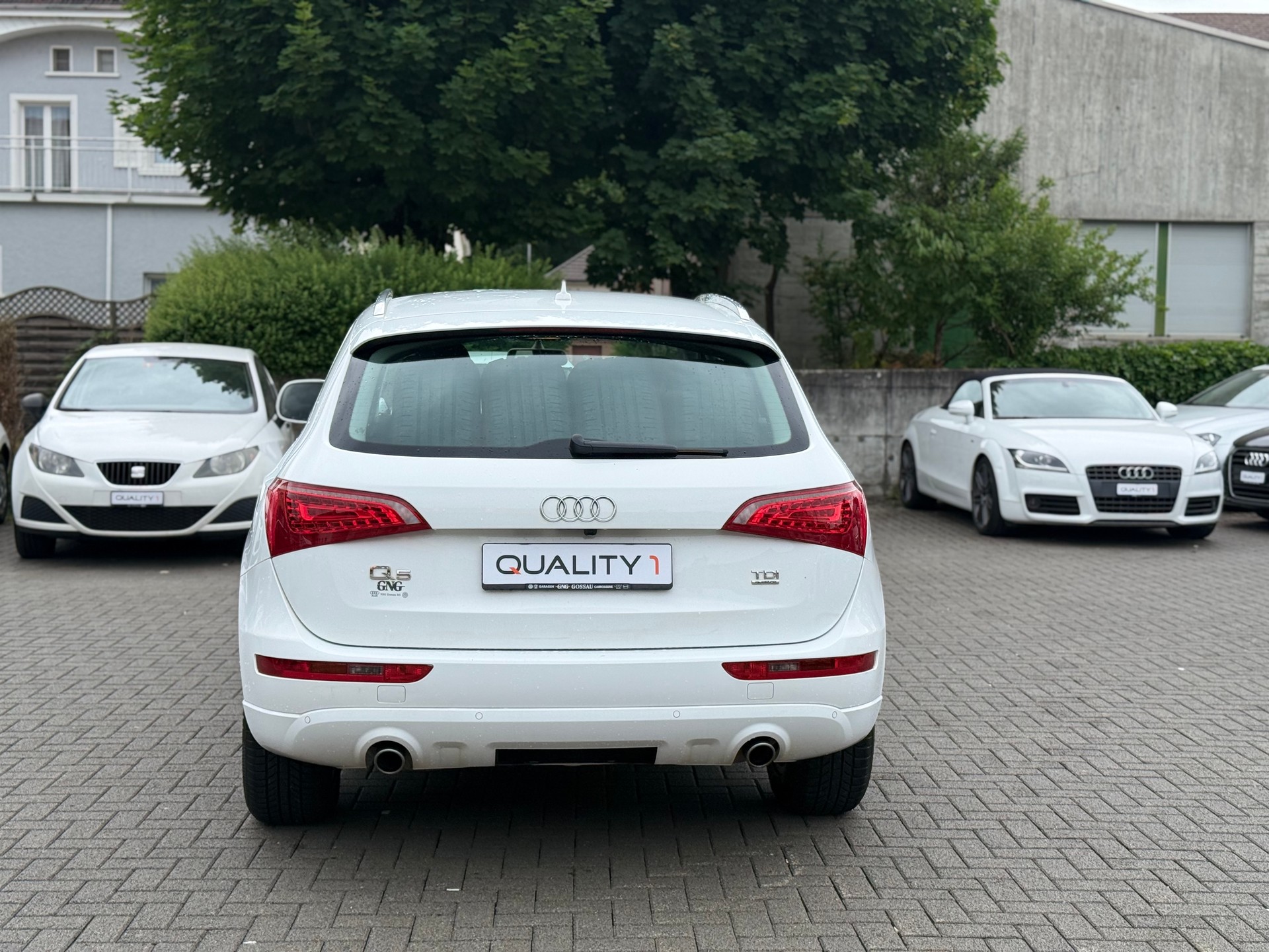 AUDI Q5 3.0 TDI quattro S-tronic-image-6