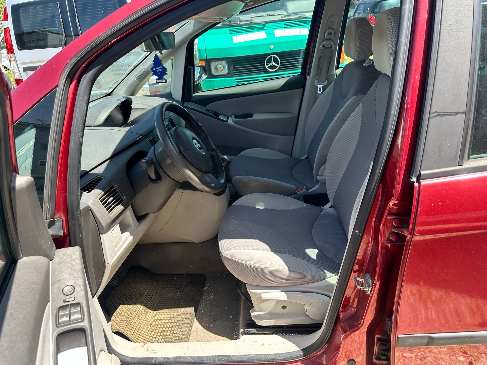 FIAT Idea 1.9 JTD Dynamic-image-4
