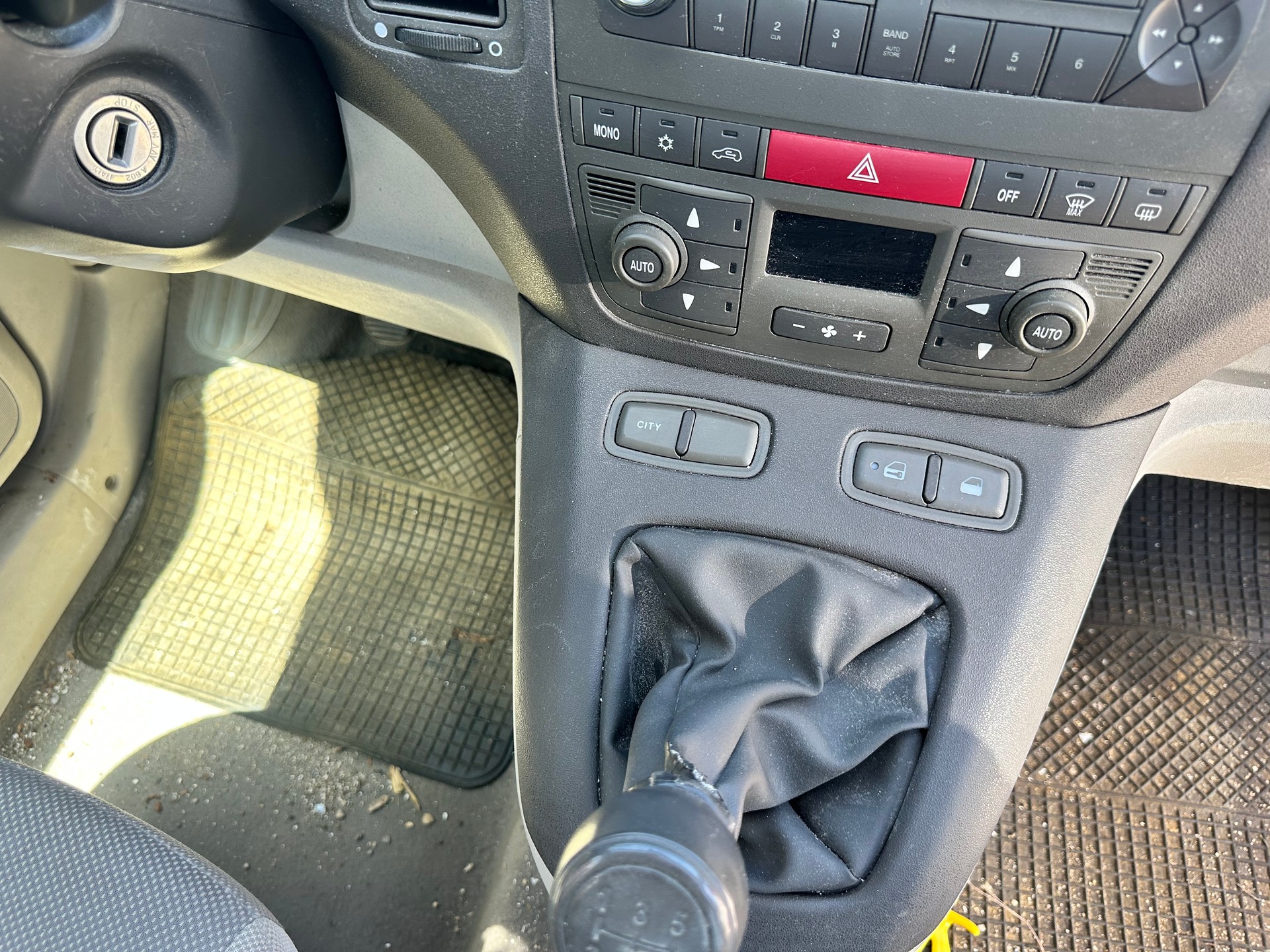 FIAT Idea 1.9 JTD Dynamic-image-6