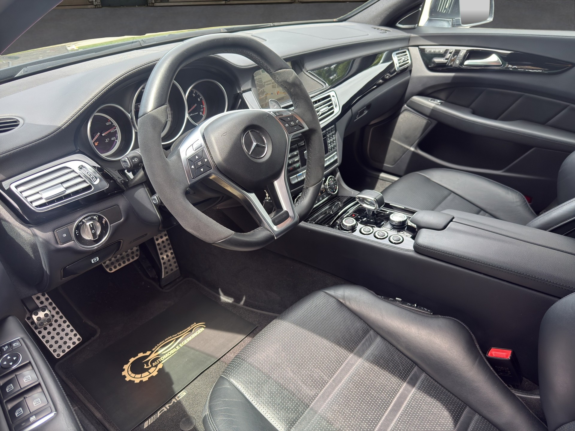MERCEDES-BENZ CLS 63 AMG 4matic Shooting Brake-image-8