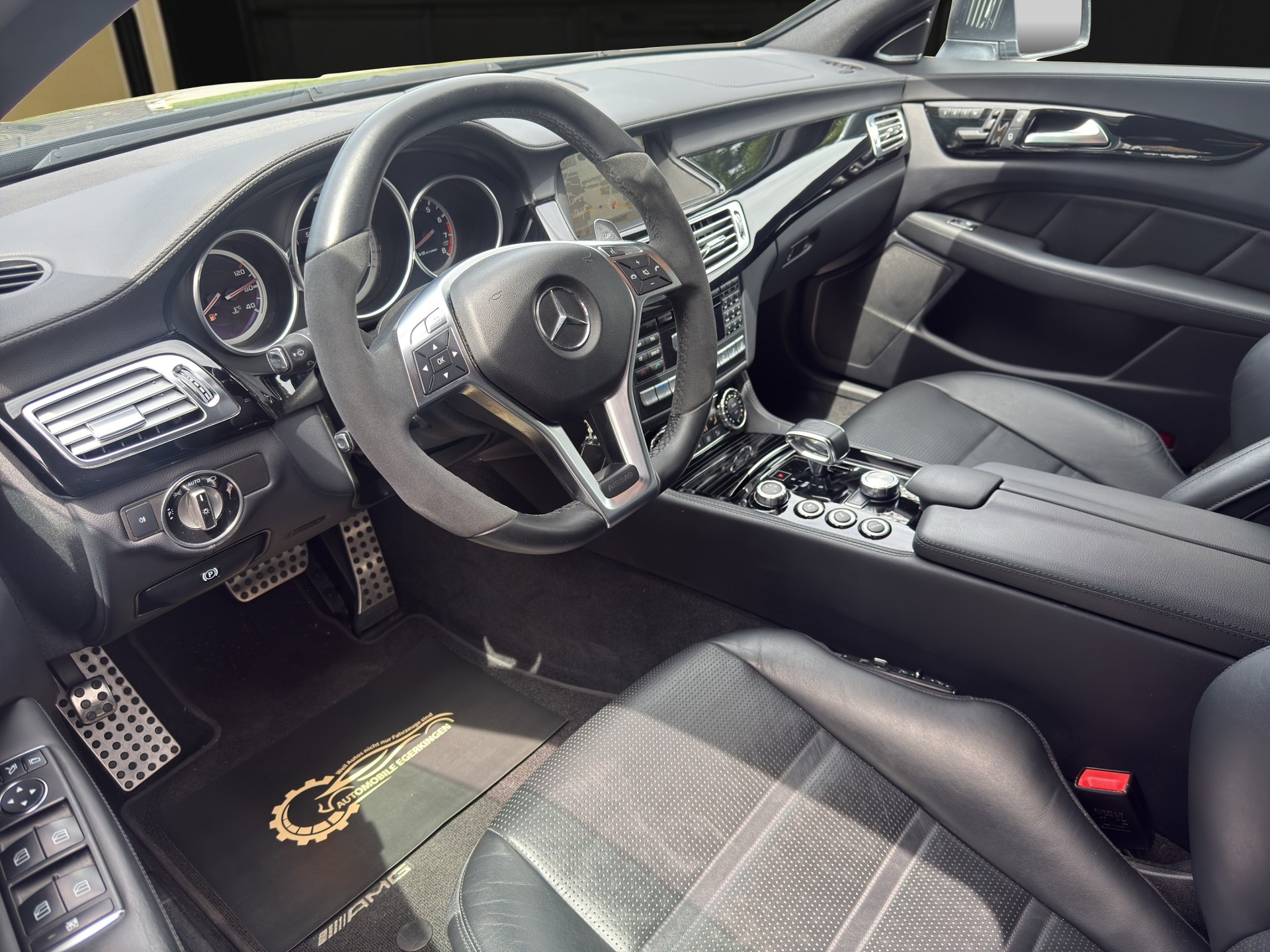 MERCEDES-BENZ CLS 63 AMG 4matic Shooting Brake-image-8