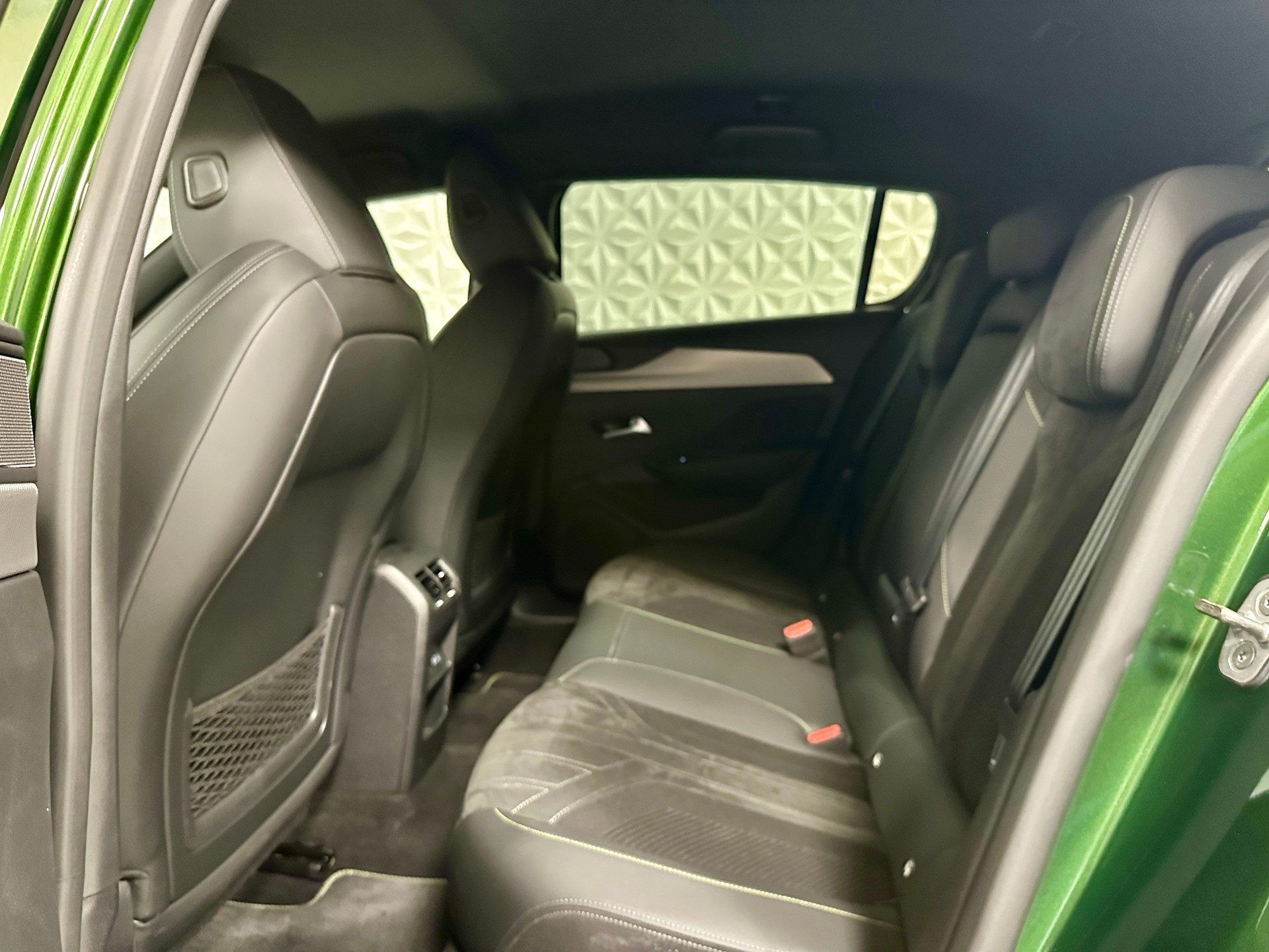 PEUGEOT 308 1.2 Pure Tech GT Pack EAT8-image-13