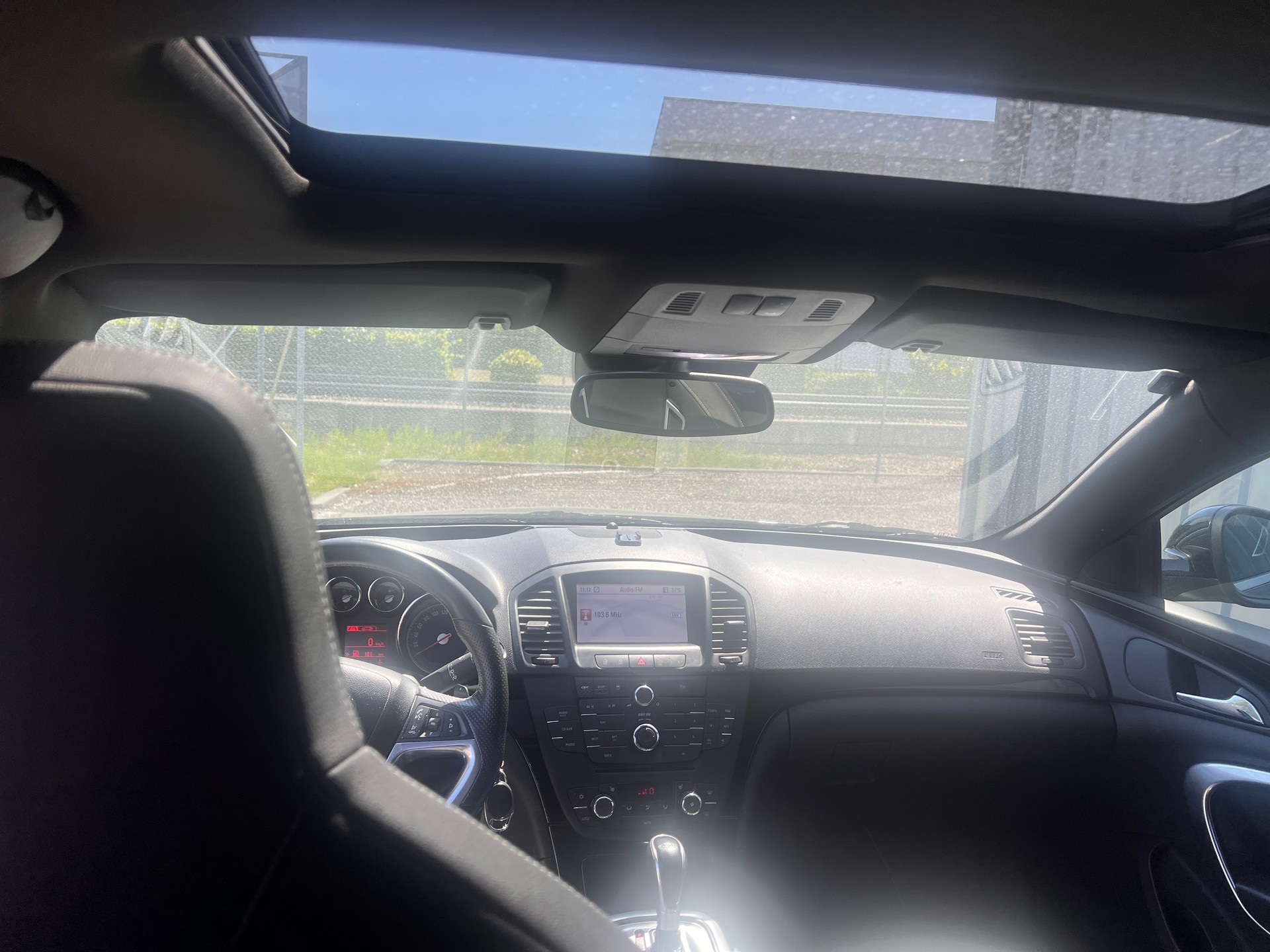 OPEL Insignia 2.8 Turbo OPC 4WD Automatic-image-10