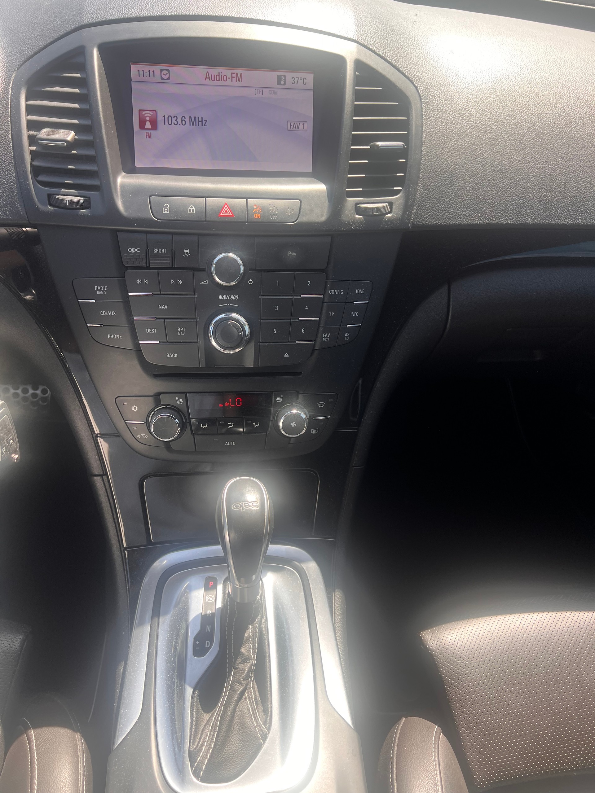 OPEL Insignia 2.8 Turbo OPC 4WD Automatic-image-14