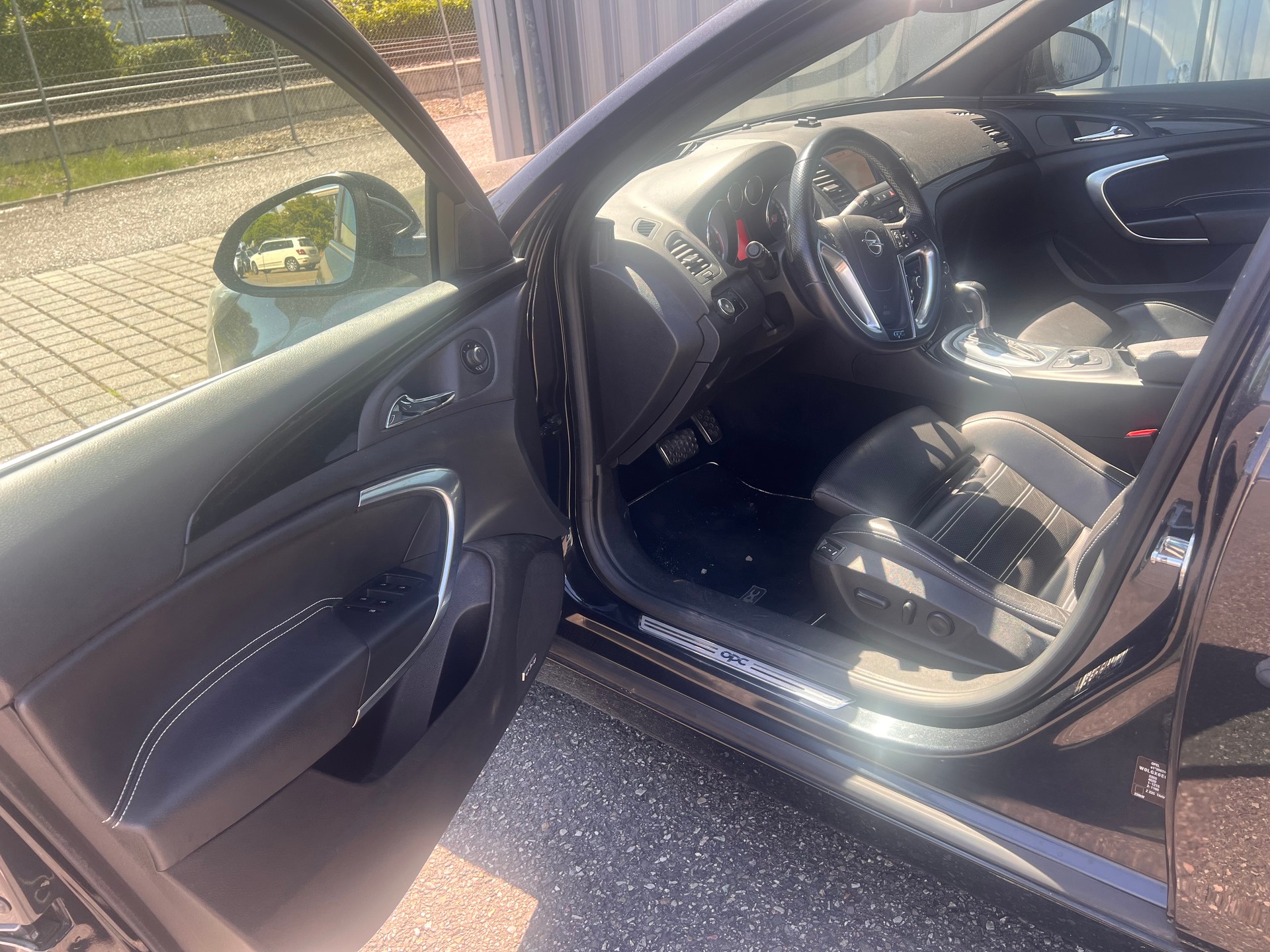 OPEL Insignia 2.8 Turbo OPC 4WD Automatic-image-12