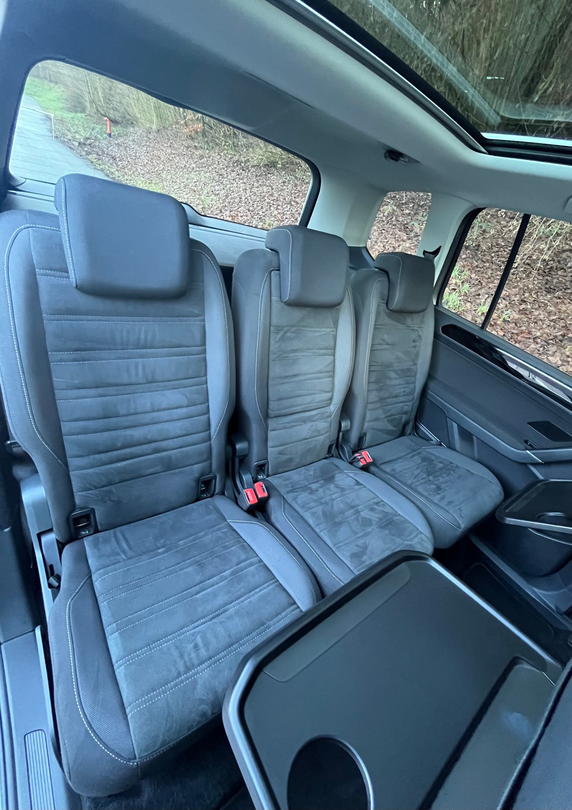 VW Touran 2.0 TDI BlueMotion Technology Highline DSG-image-9