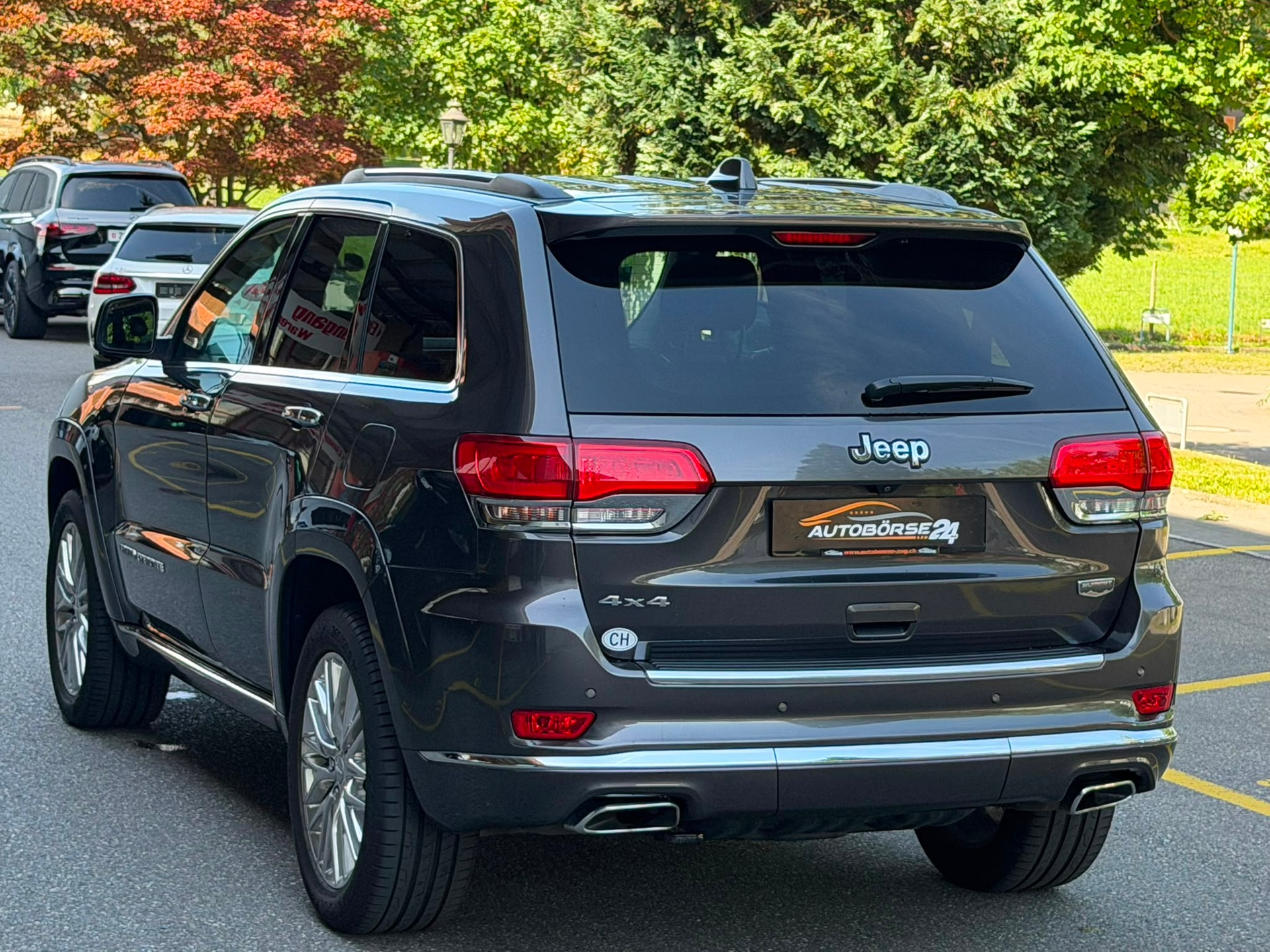 JEEP Grand Cherokee 3.0 CRD 250 Summit-image-3