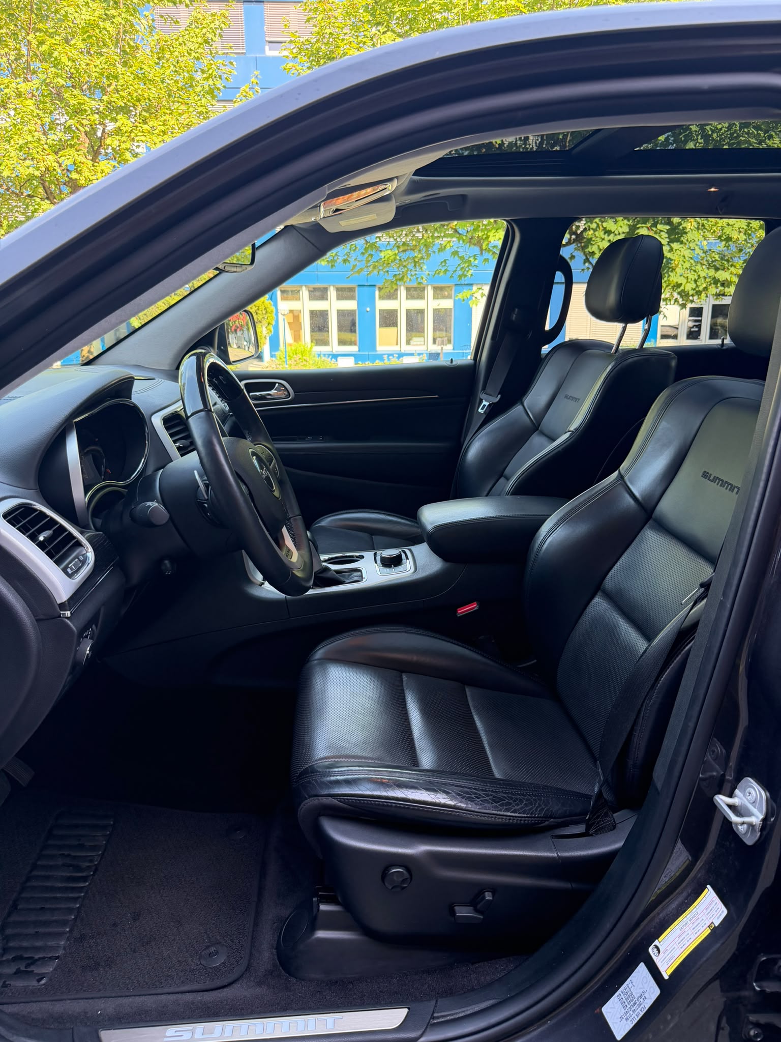 JEEP Grand Cherokee 3.0 CRD 250 Summit-image-7