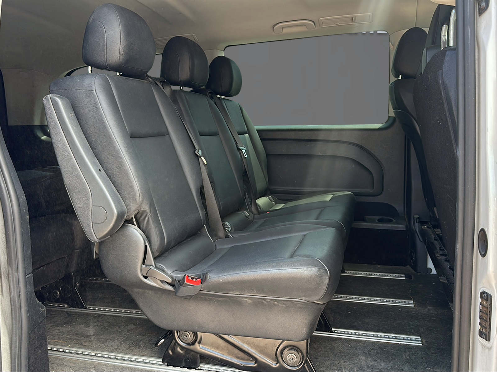 MERCEDES-BENZ Vito 116 BlueTec Tourer Pro L 4Matic 7G-Tronic-image-12