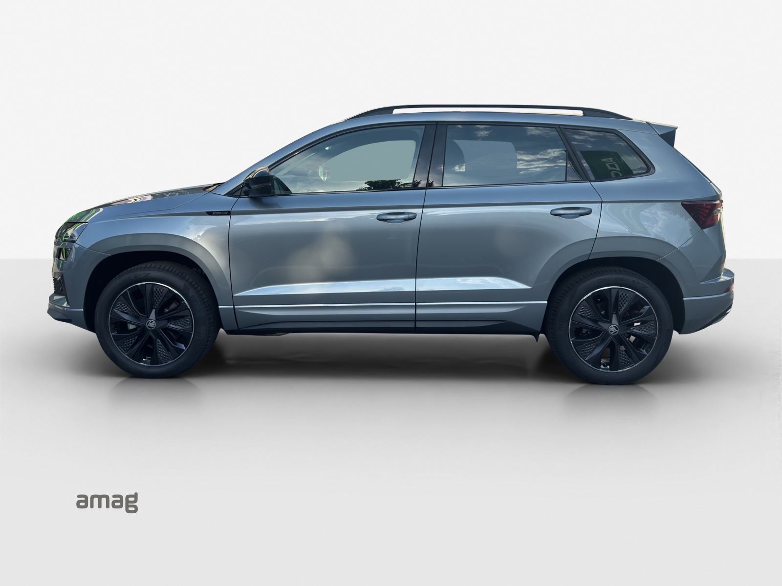 SKODA Karoq 2.0 TSI SportLine 4x4 DSG-image-1