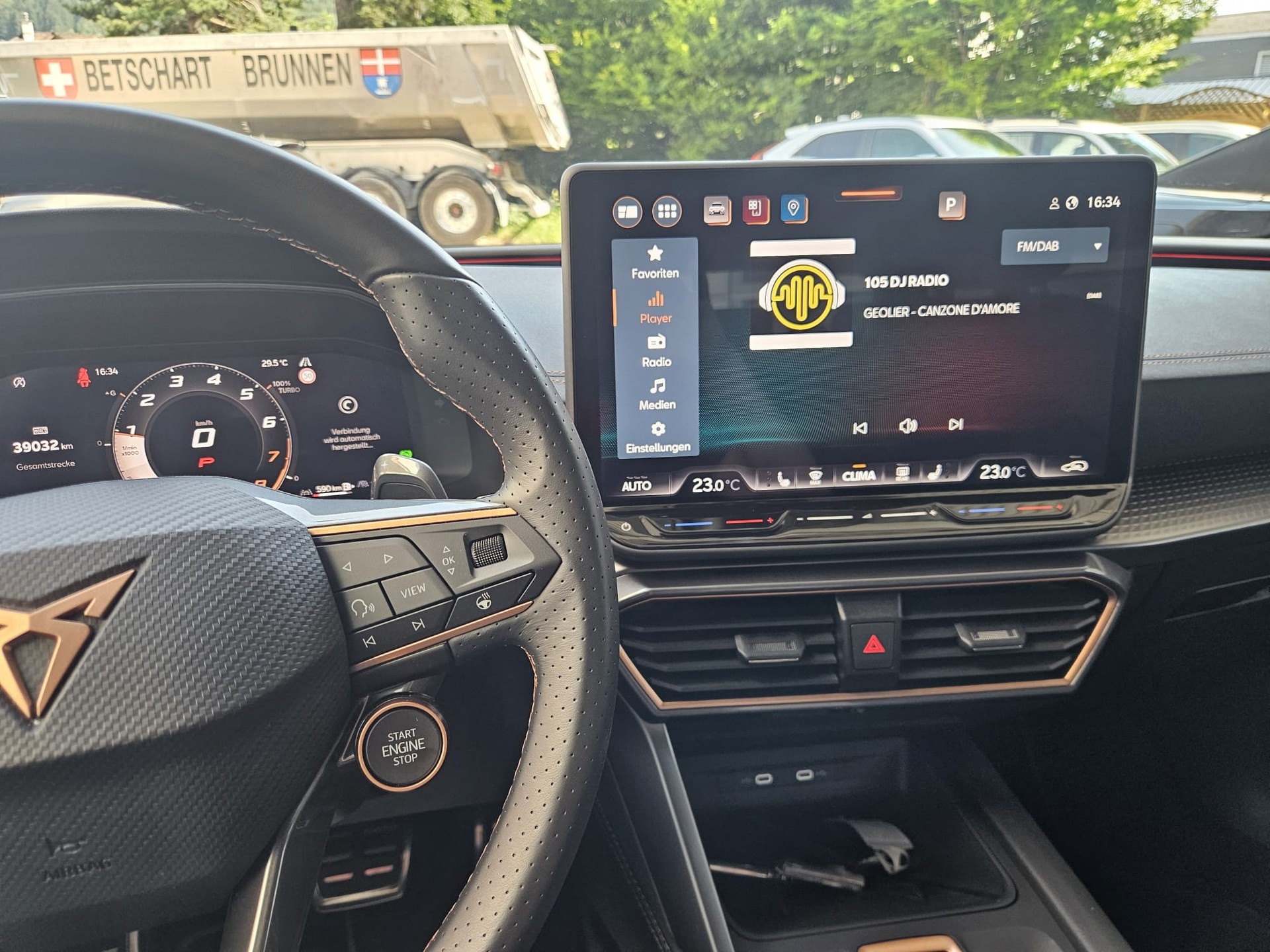 CUPRA LEON 1.5 TSI DSG-image-1