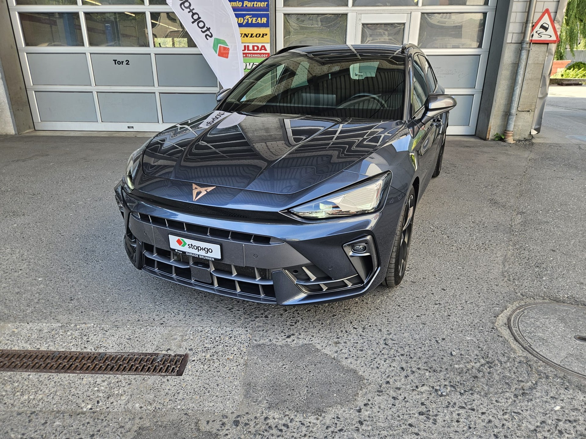 CUPRA LEON 1.5 TSI DSG-image-7