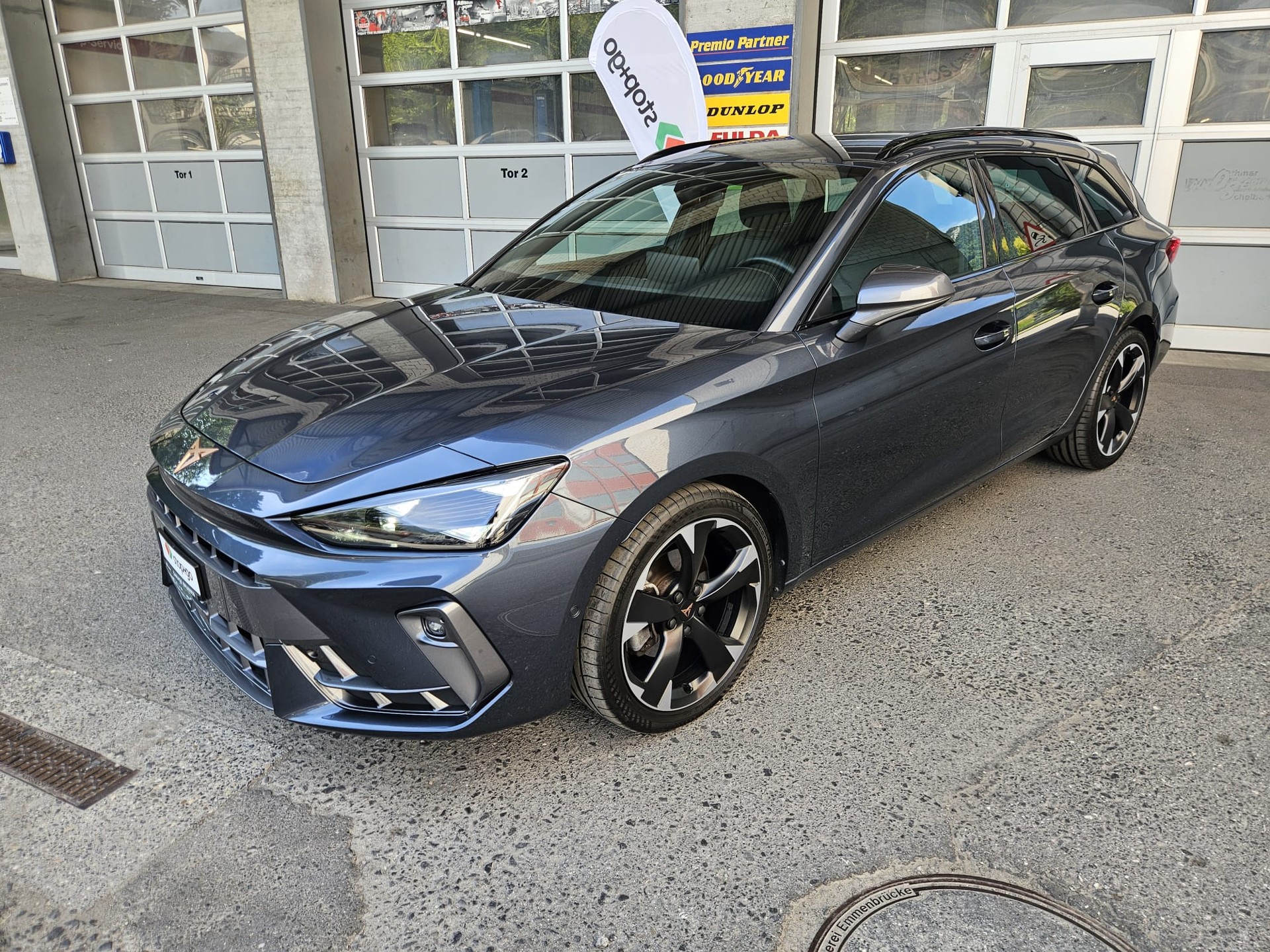 CUPRA LEON 1.5 TSI DSG-image-0
