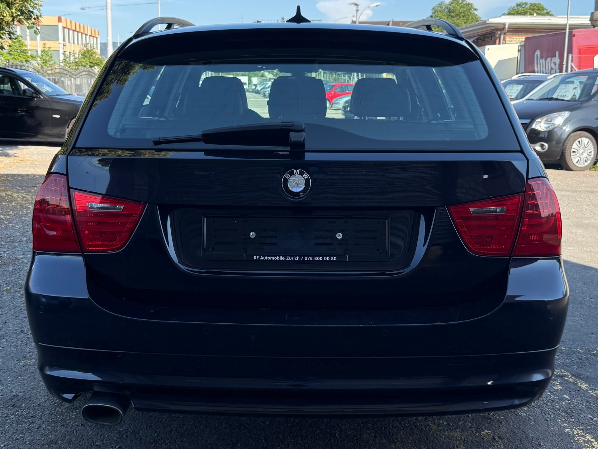 BMW 320d Touring more4you-image-2