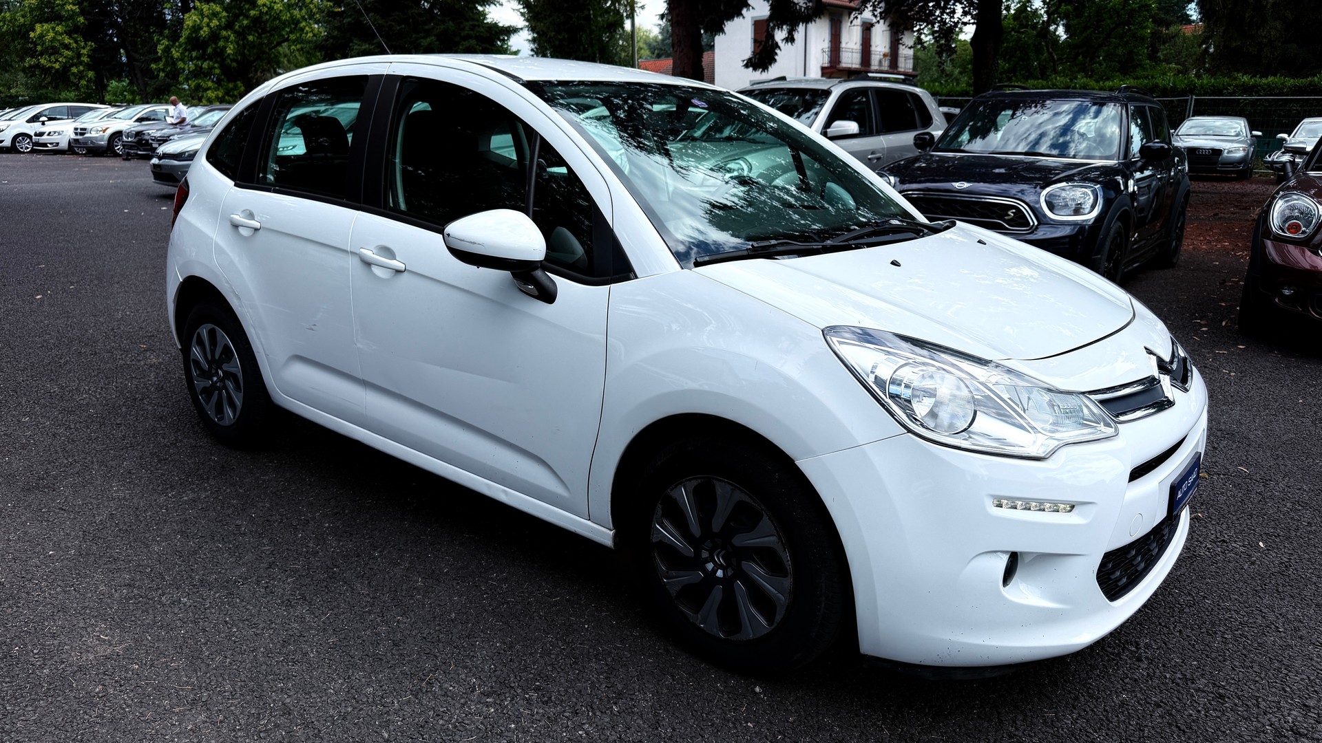 CITROEN C3 1.2i Attraction-image-1