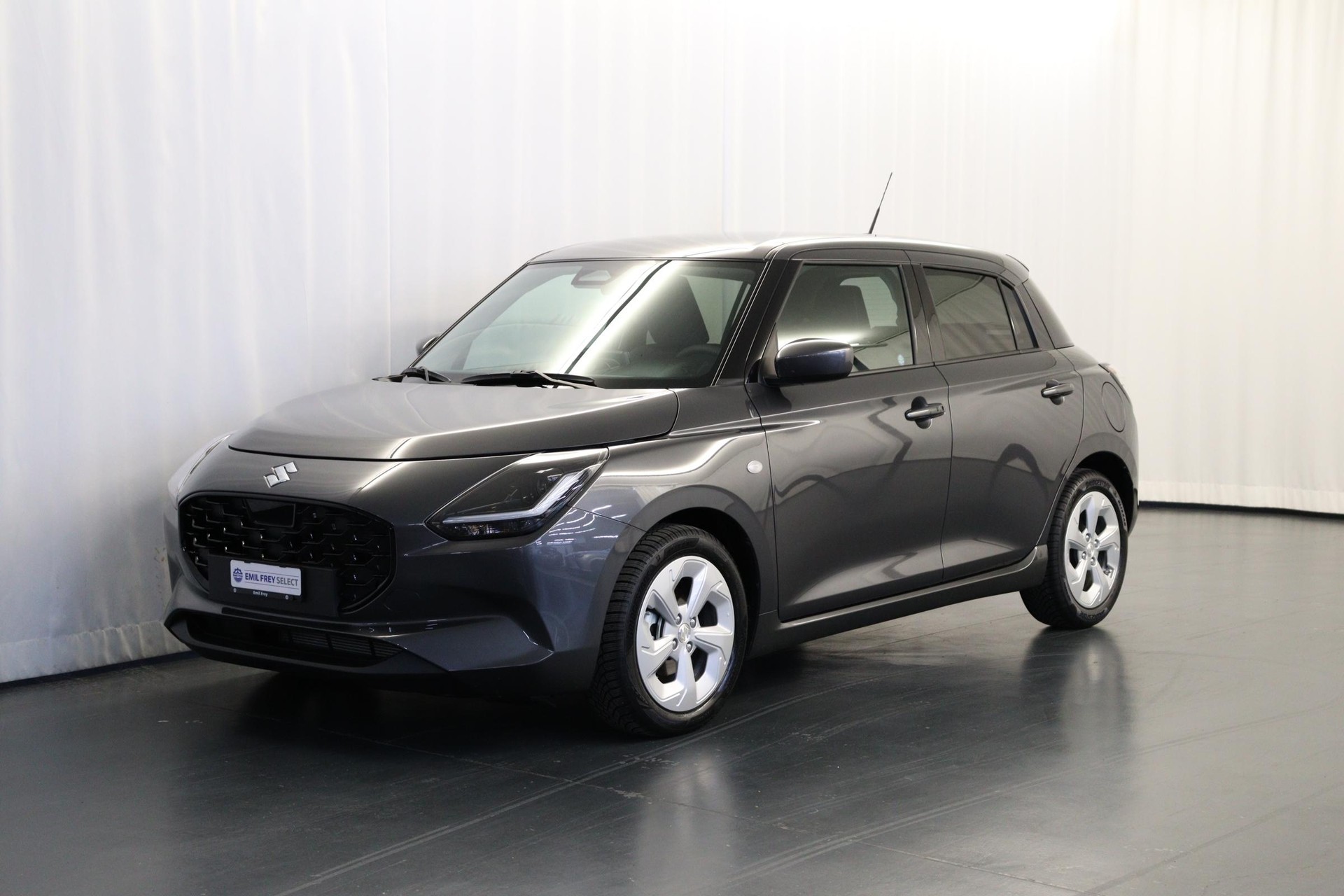 SUZUKI Swift 1.2 Compact+ Hybrid-image-1