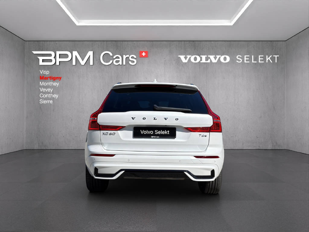 VOLVO XC60 2.0 T6 TE XCENTRIC eAWD-image-2