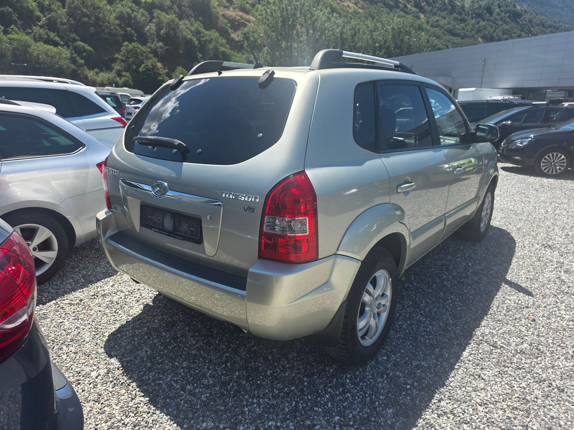 HYUNDAI Tucson 2.7 V6 Style 4WD-image-3