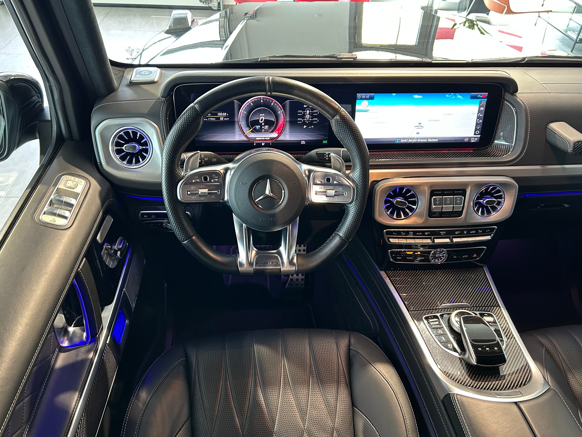 MERCEDES-BENZ G 63 AMG Speedshift Plus G-Tronic-image-12