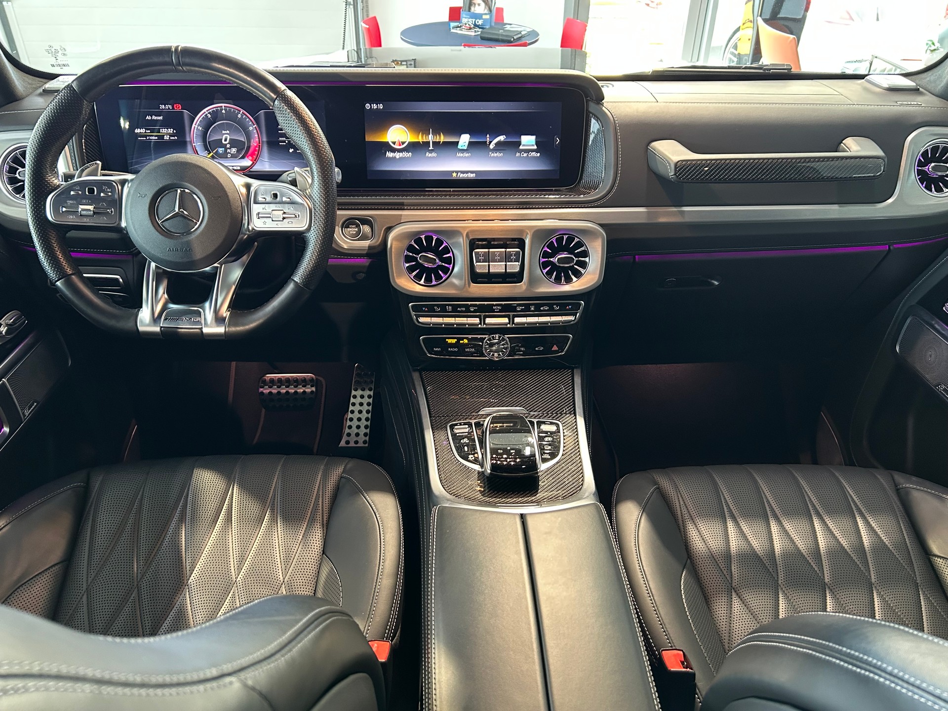 MERCEDES-BENZ G 63 AMG Speedshift Plus G-Tronic-image-14