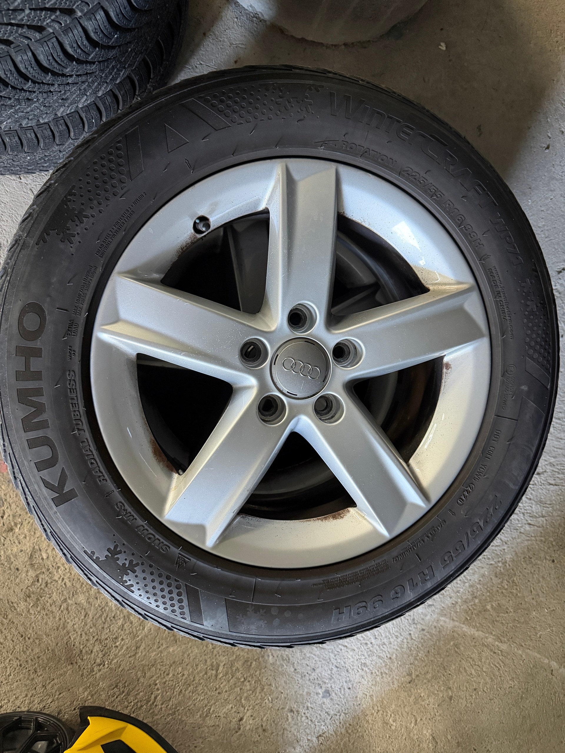 AUDI A4 Avant 2.0 TDI quattro S-tronic-image-12