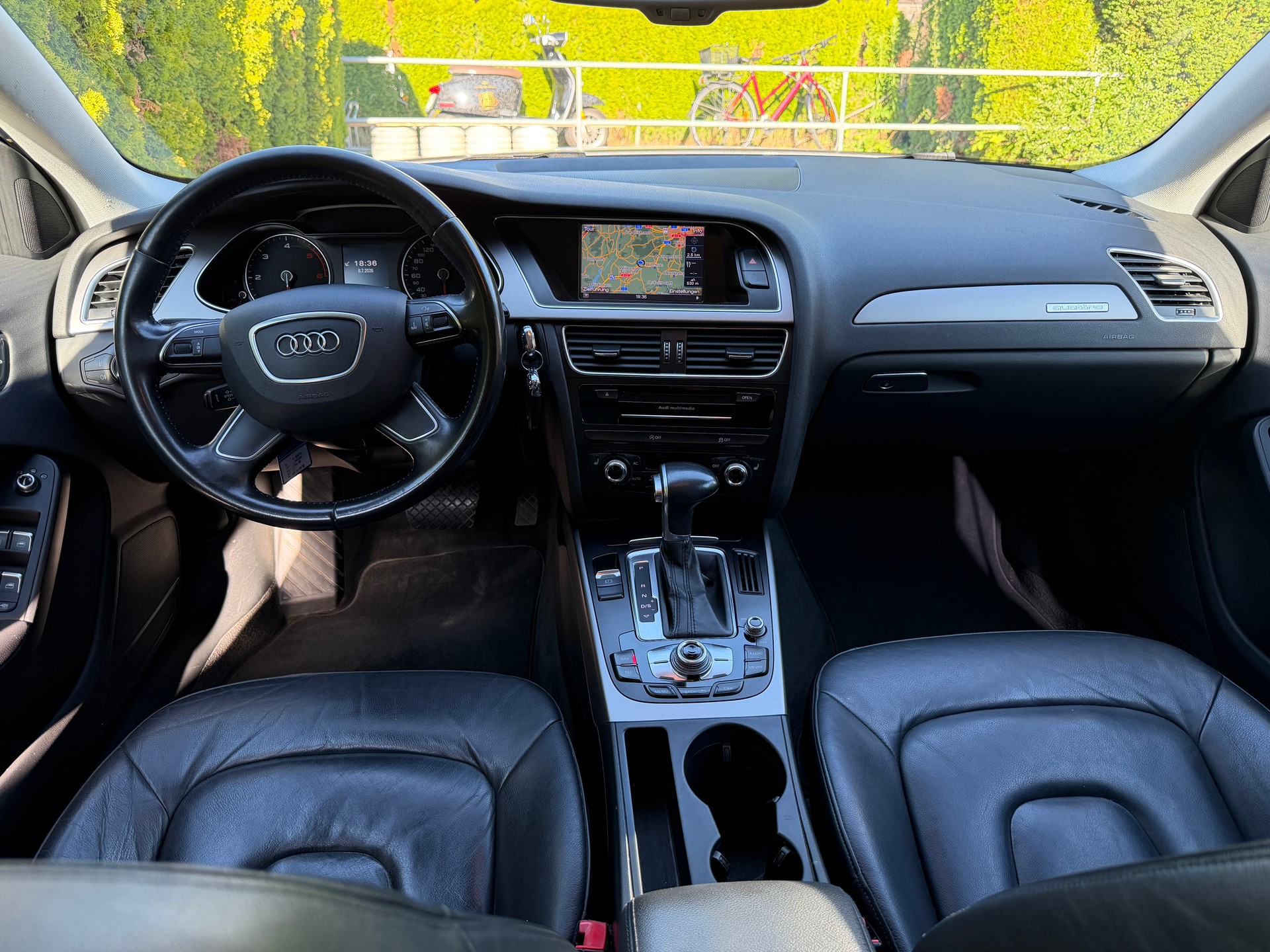 AUDI A4 Avant 2.0 TDI quattro S-tronic-image-7