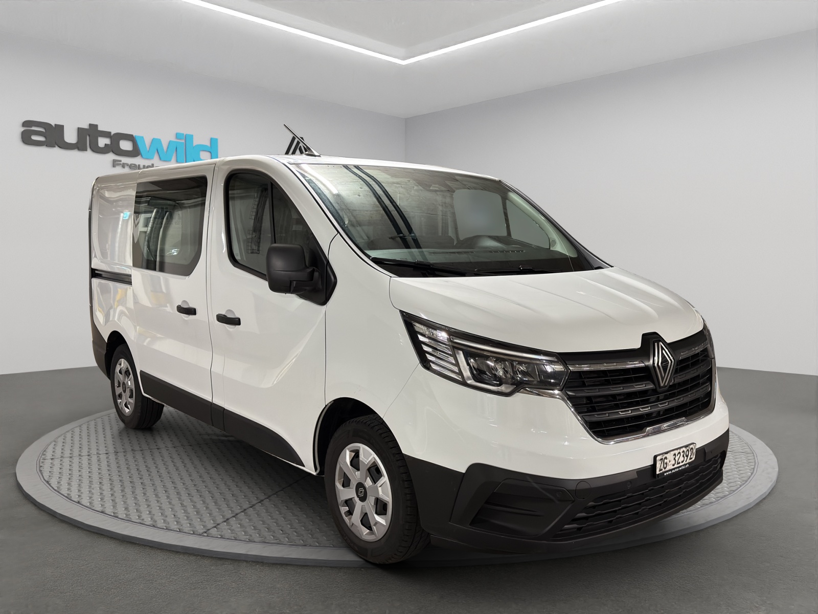 RENAULT Trafic 2.0 Blue dCi 130 Advance L1H1-image-15