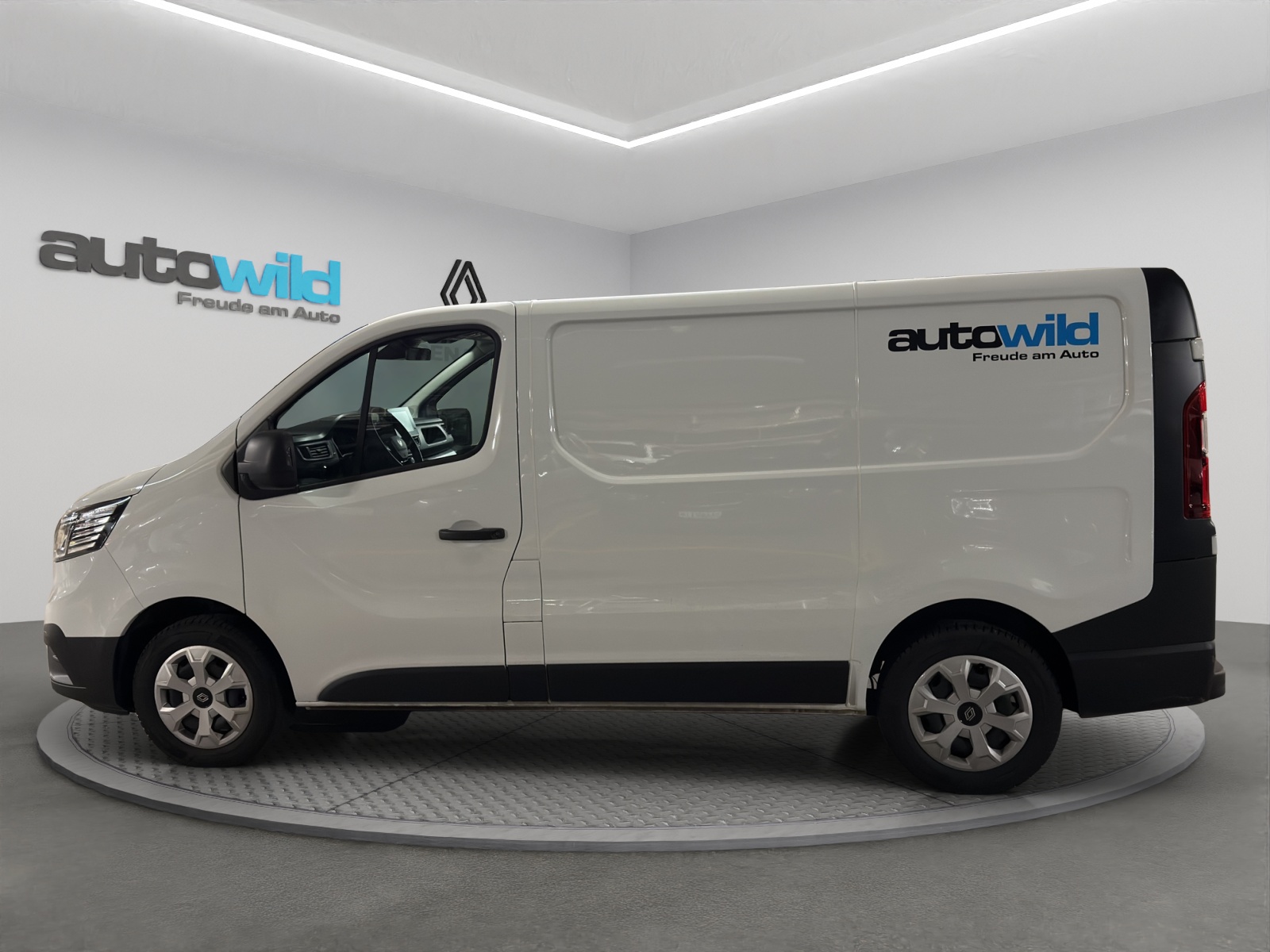 RENAULT Trafic 2.0 Blue dCi 130 Advance L1H1-image-13
