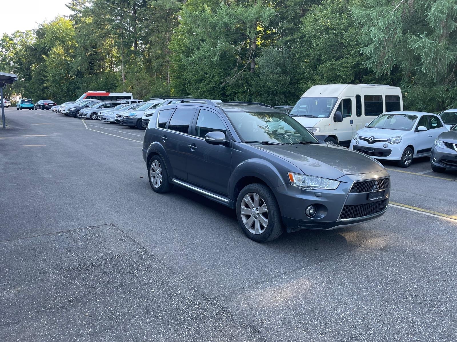 MITSUBISHI Outlander 2.4 Navigator 4WD CVT-image-6
