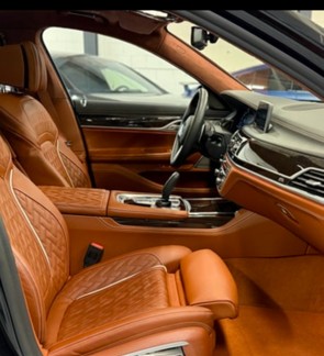 BMW 750i xDrive SAG-image-4