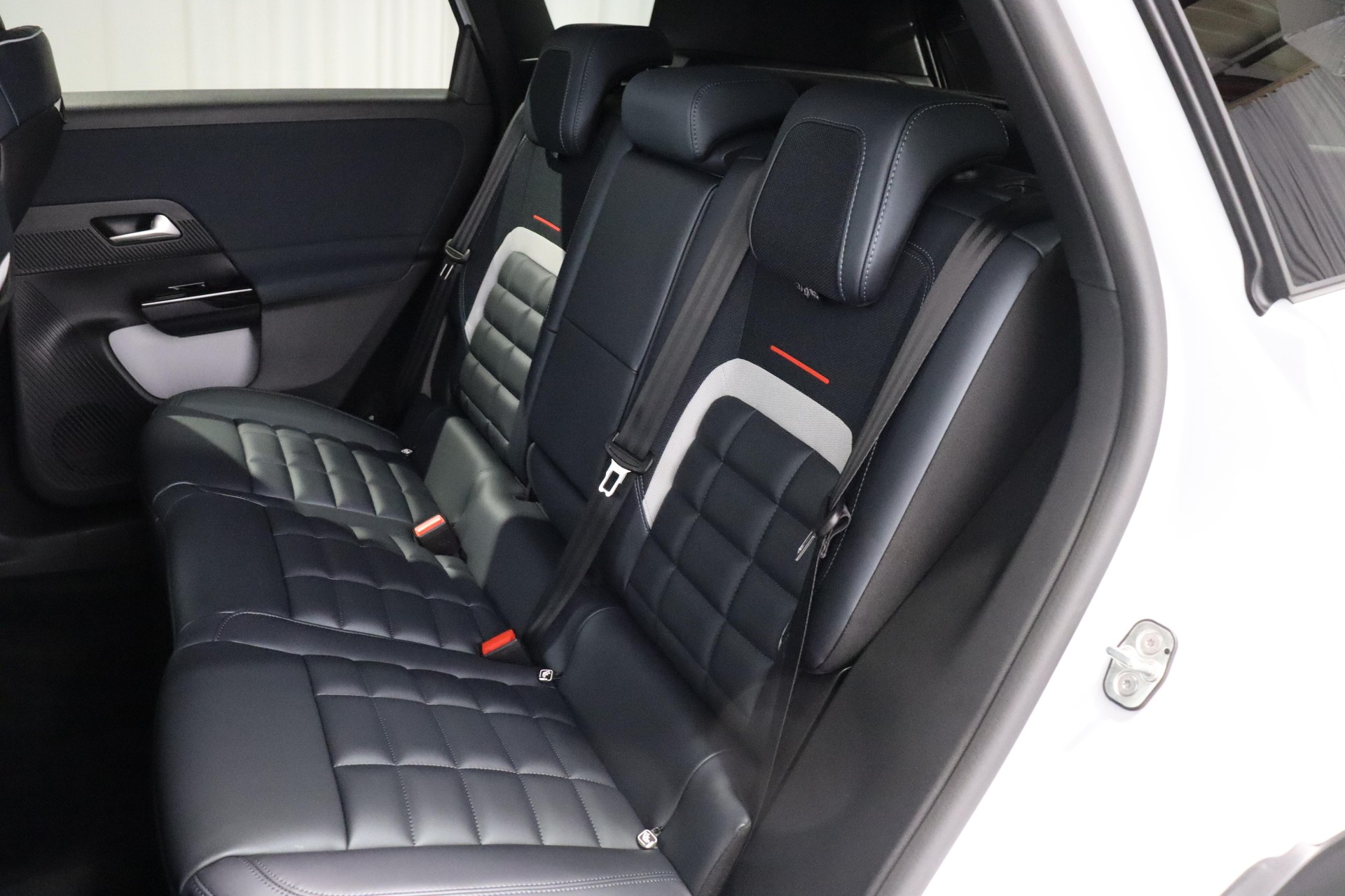 CITROEN C5 Aircross 1.2 Hybrid Max-image-4