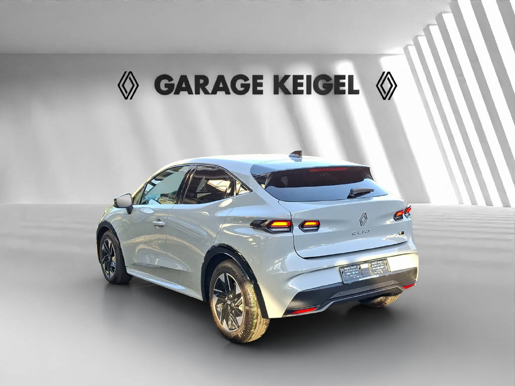 RENAULT Clio 1.8 E-Tech techno-image-2