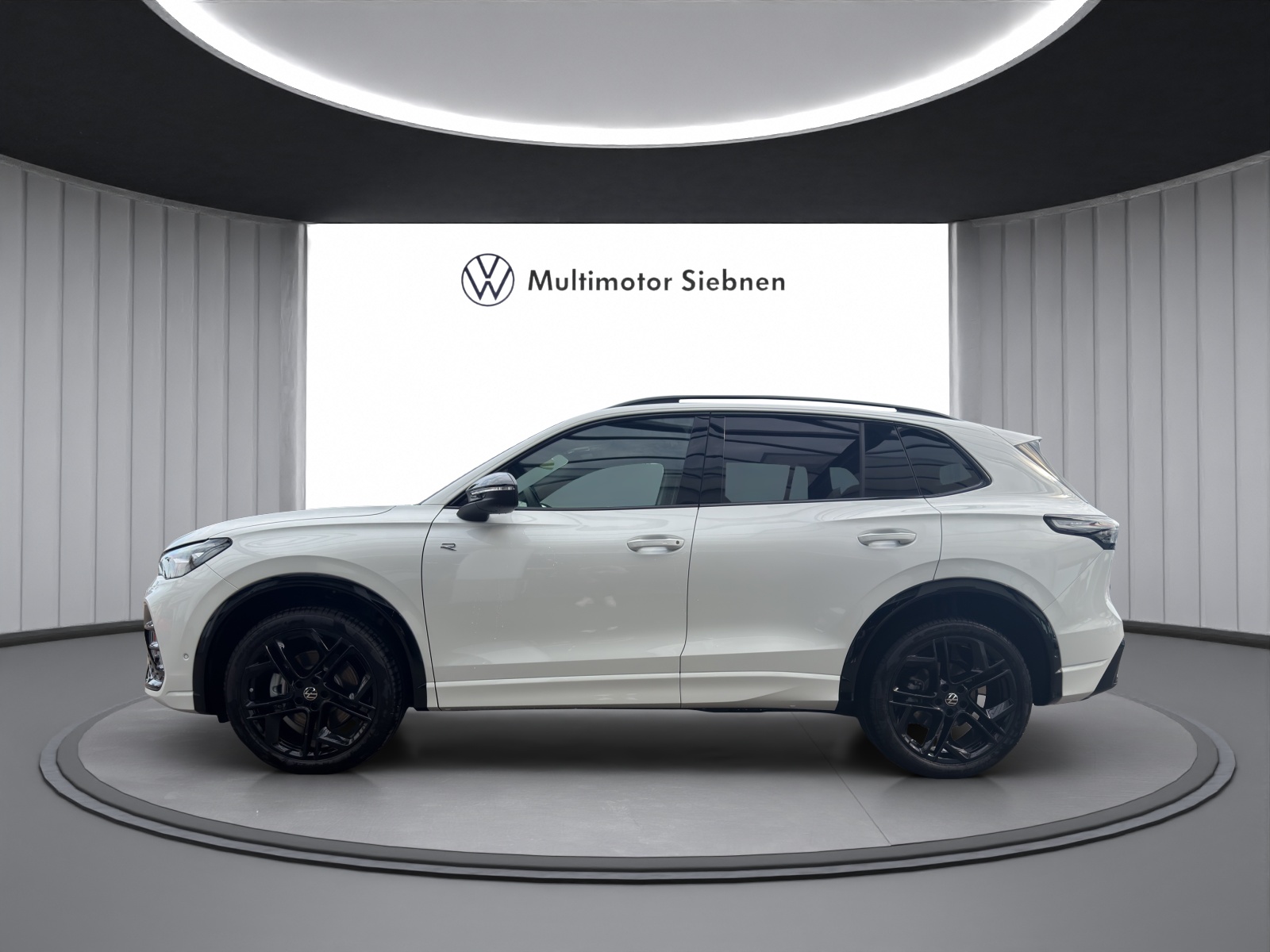 VW Tiguan 2.0 TSI DSG R-Line United 4Motion-image-1