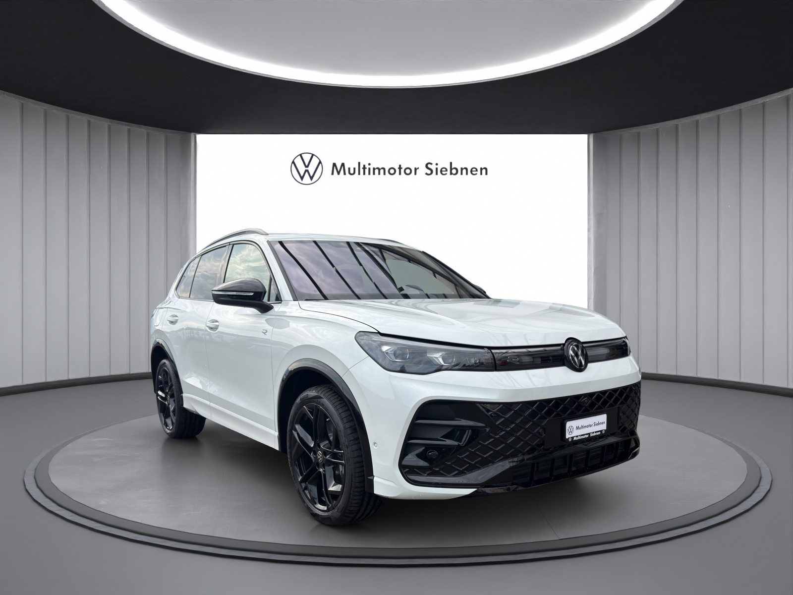 VW Tiguan 2.0 TSI DSG R-Line United 4Motion-image-6