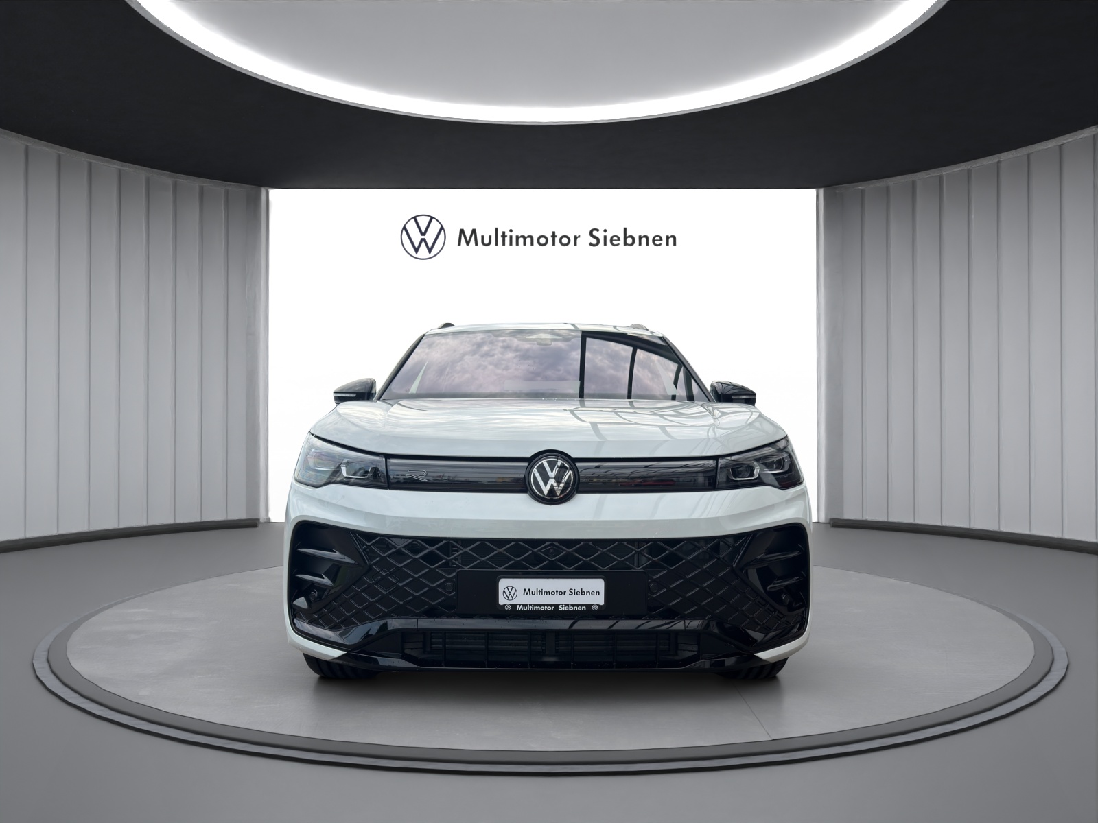 VW Tiguan 2.0 TSI DSG R-Line United 4Motion-image-7