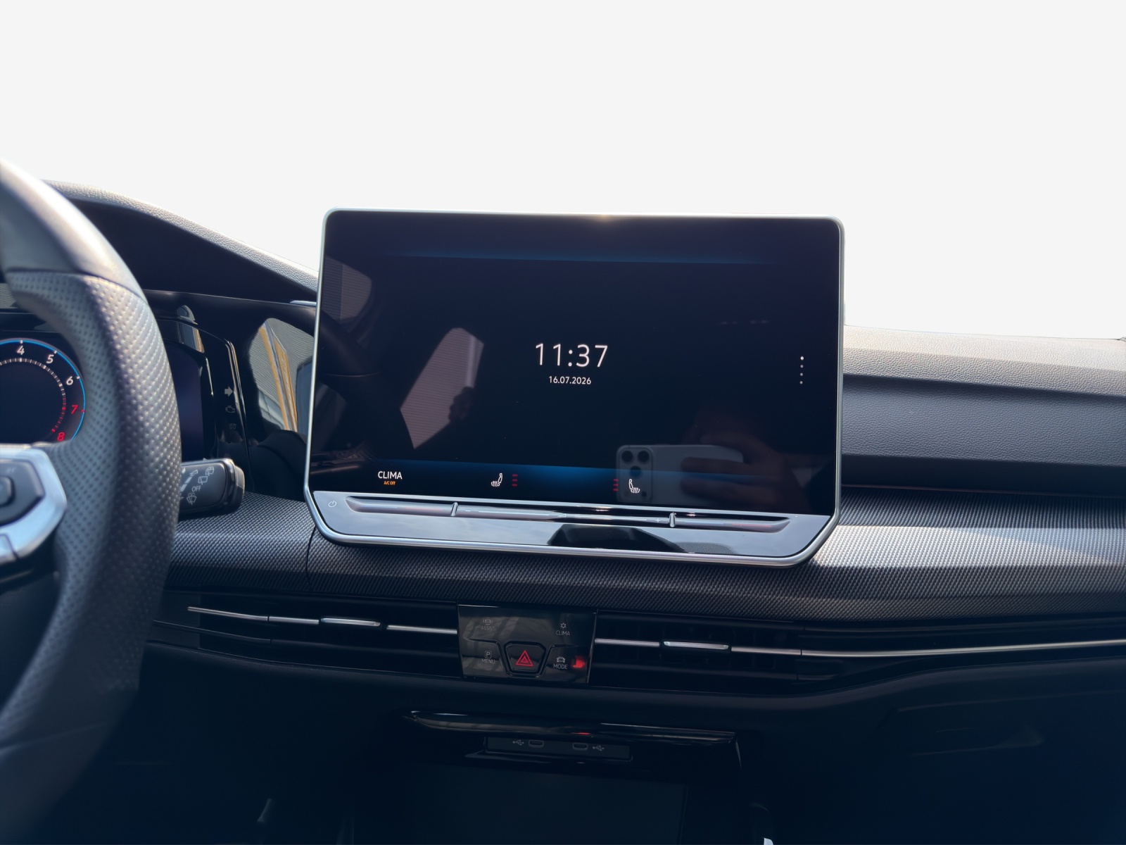 VW Golf Variant 2.0 TSI R-Line DSG 4 Motion-image-10